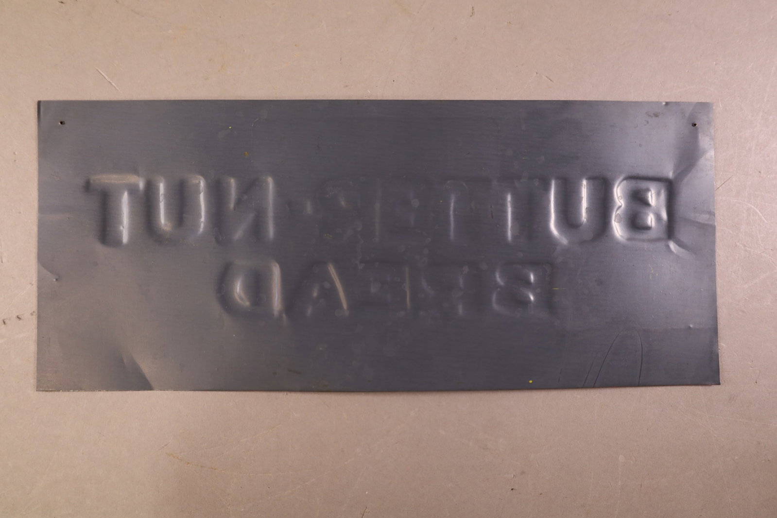 BUTTER NUT BREAD METAL SIGN - 2
