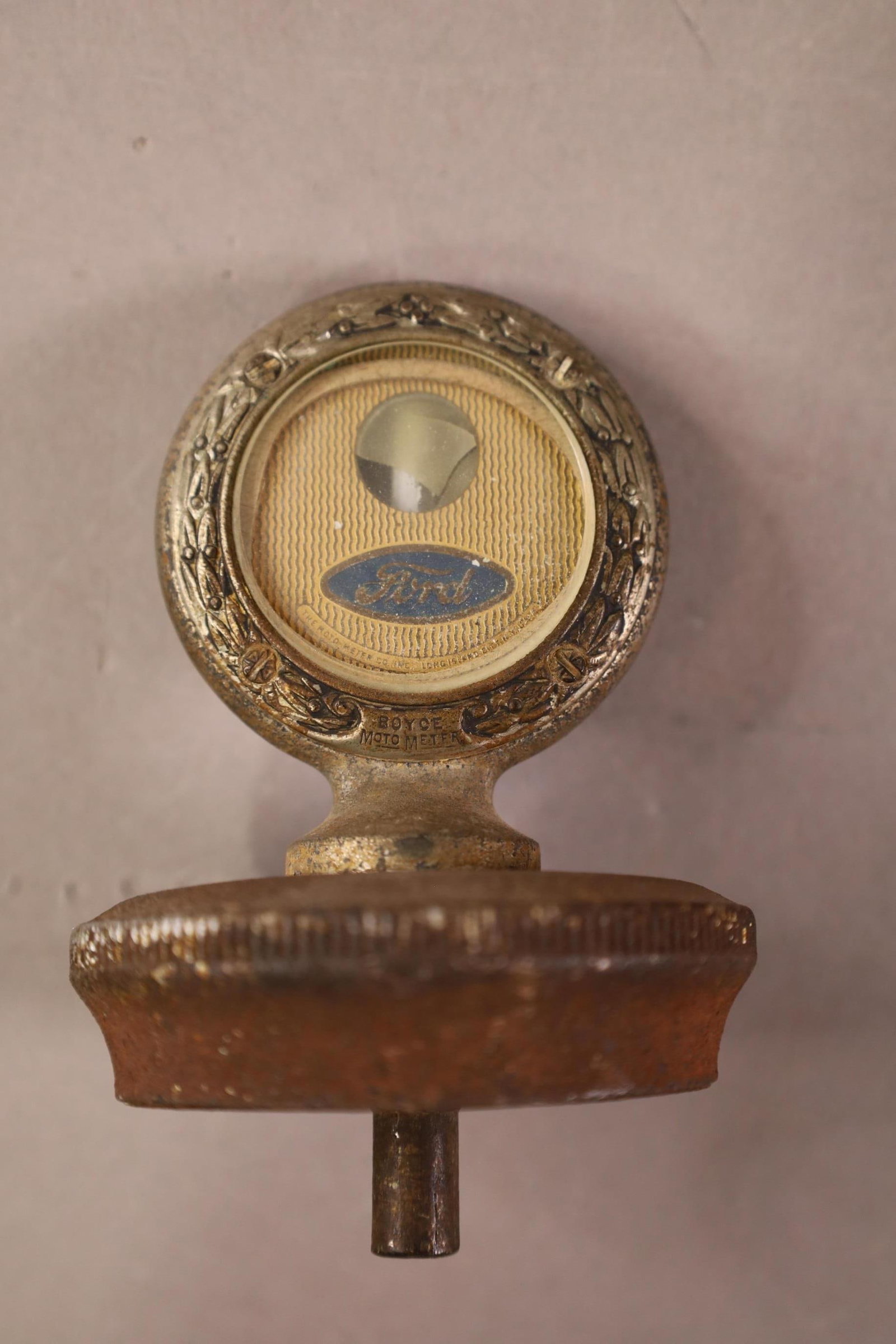 2 AUTOMOBILE ITEMS - 5