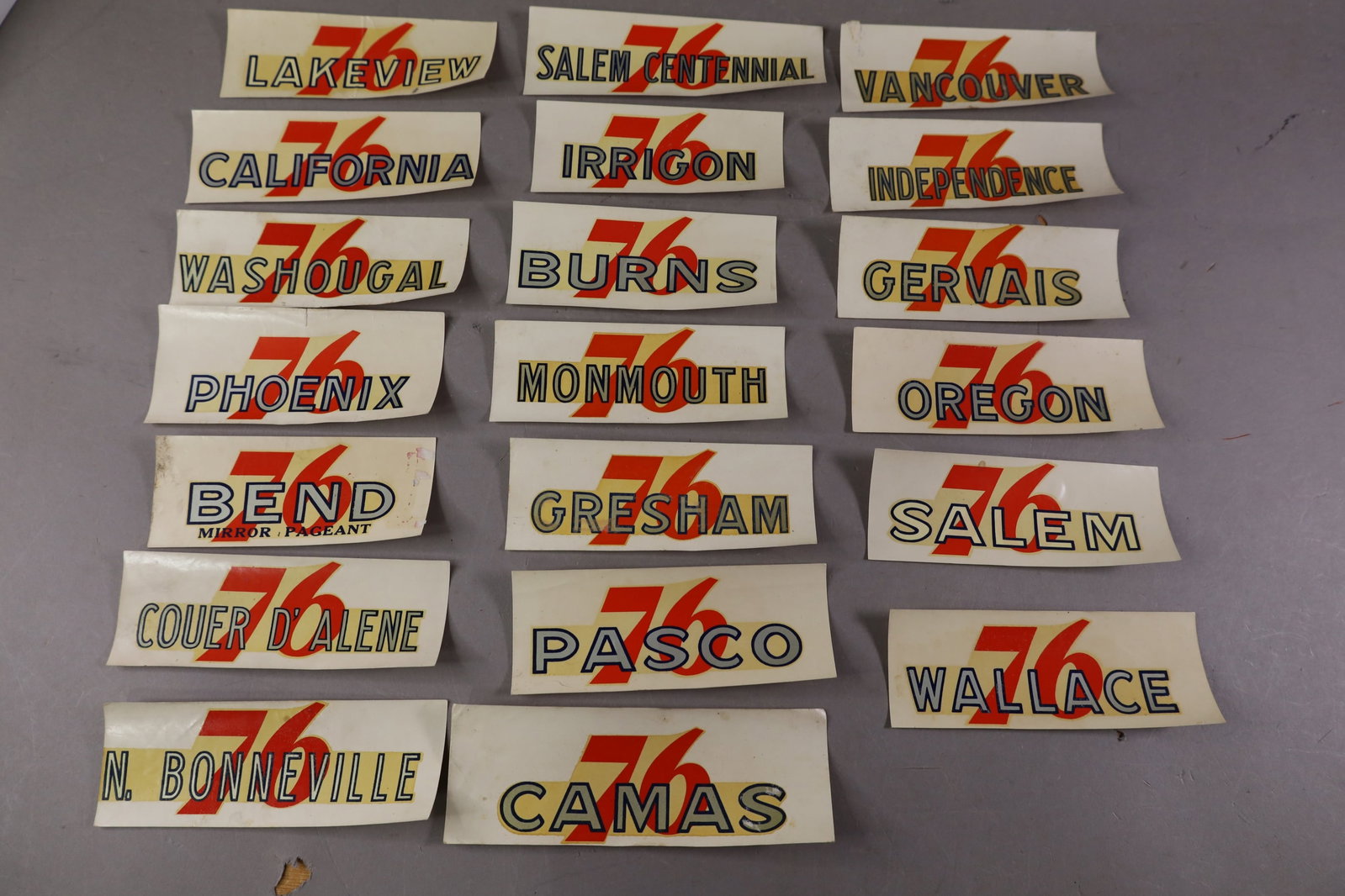 20 UNION 76 WATER TRANSFER DECALS (1 of 3)