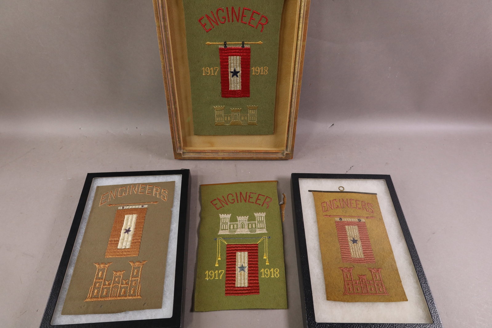 4 WWI SON IN SERVICE BANNERS: "SON IN SERVICE" WINDOW BANNERS, WWI ENGINEER. 10" H.