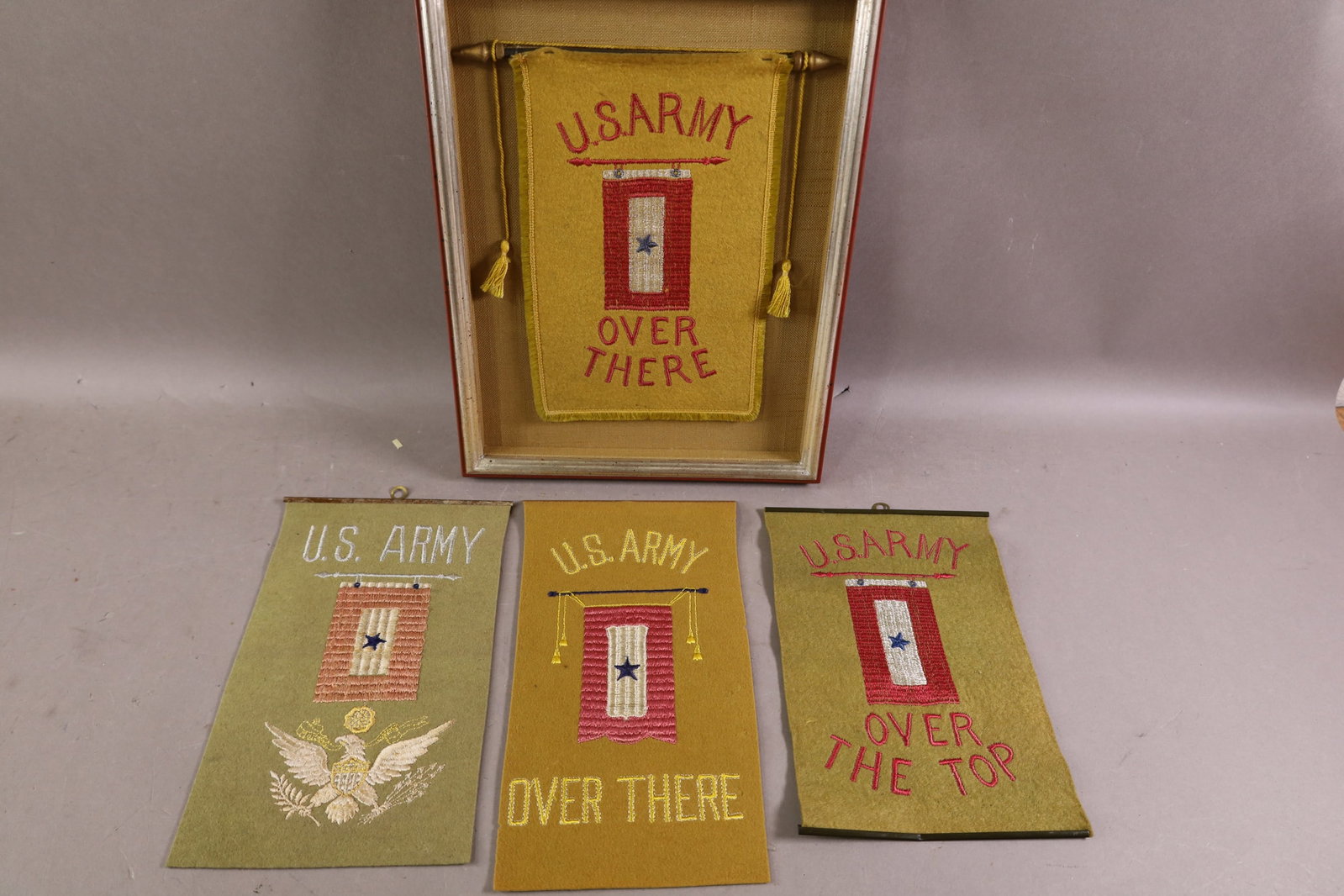 4 WWI SON IN SERVICE BANNERS (1 of 3)