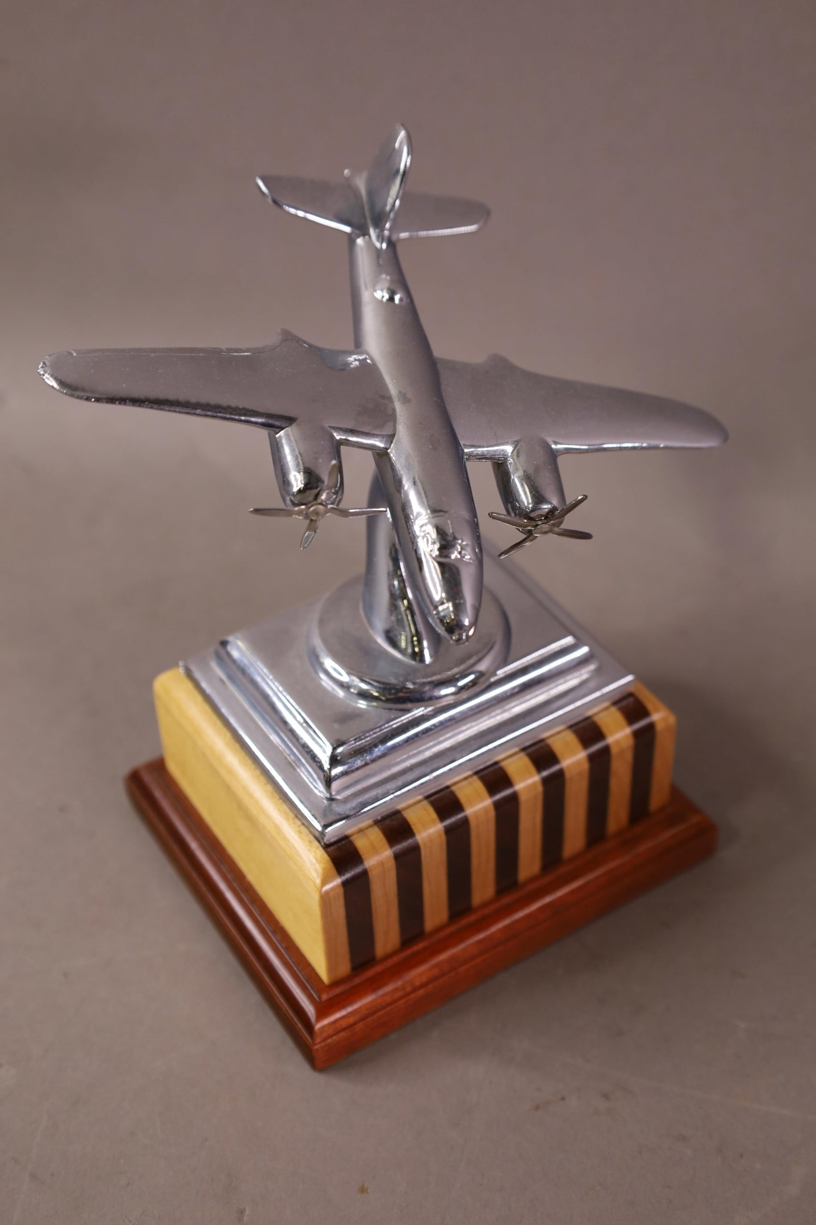7 AIRPLANE MODELS - 6