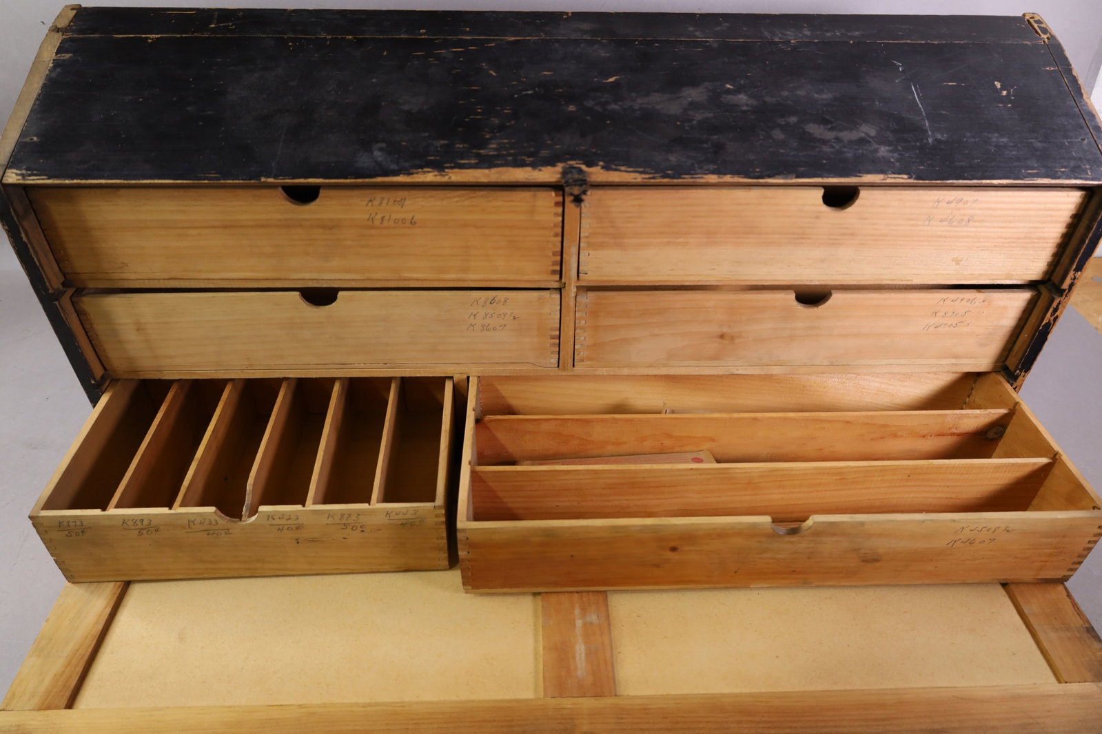 REMINGTON COUNTER TOP CASE - 3
