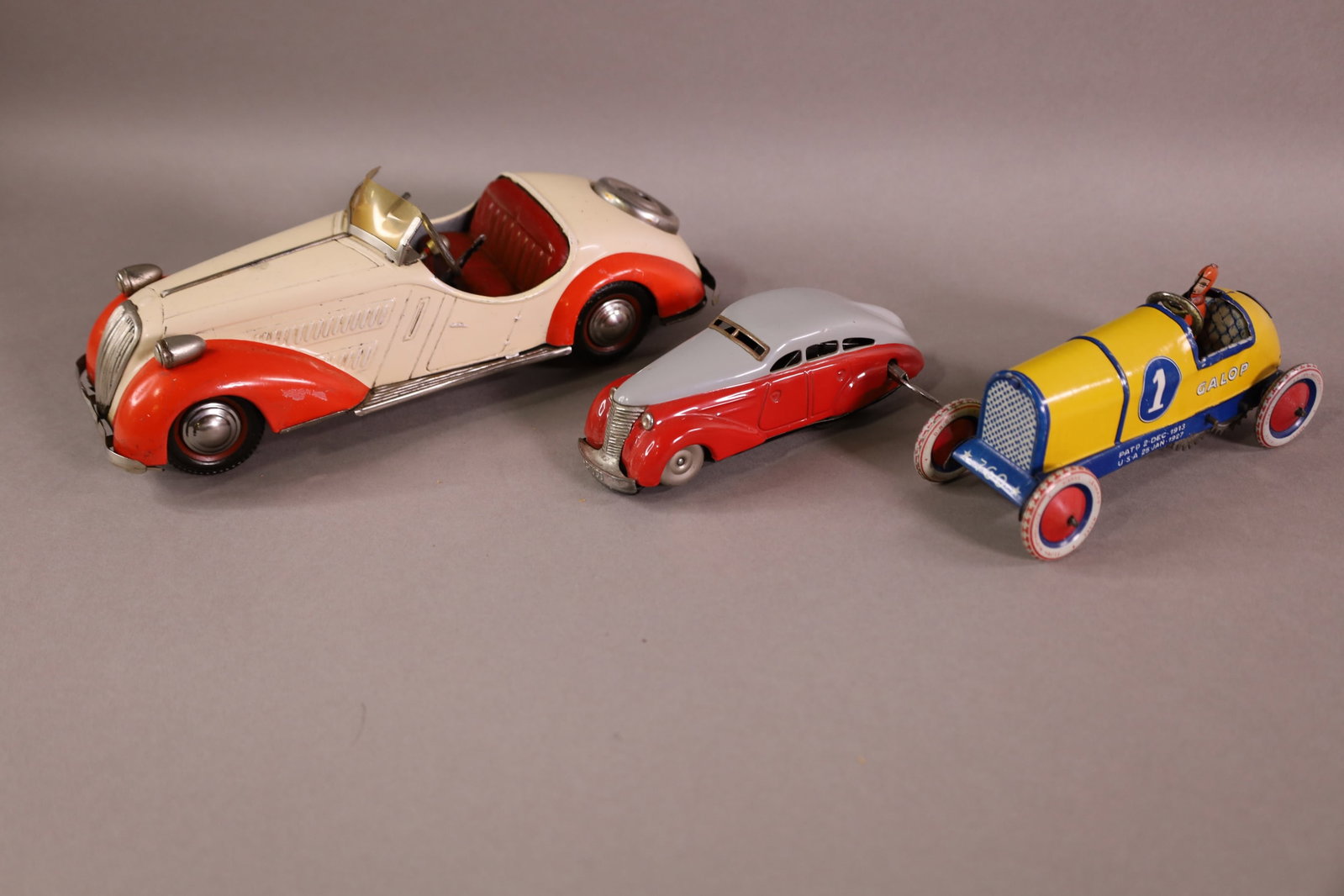 3 GERMAN WIND UP CARS (1 of 4)