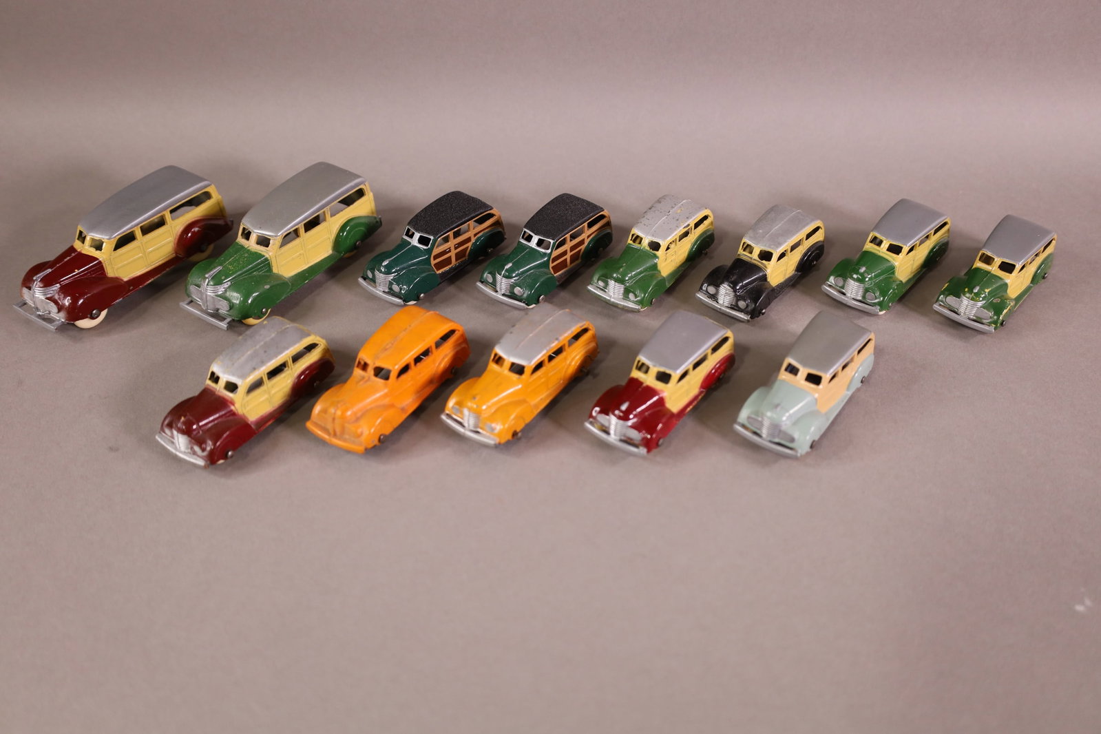 13 TOOTSIETOY STATION WAGONS (1 of 6)