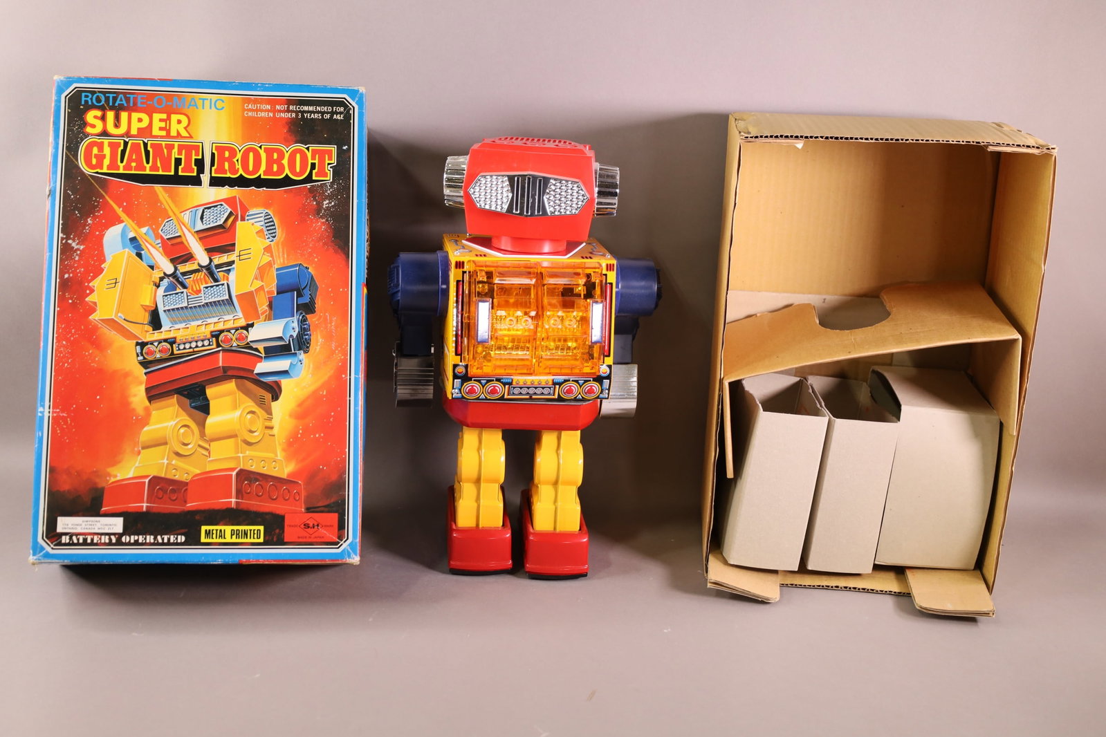 LARGE "SUPER GIANT" ROBOT BATTERY OPERATED TOY (1 of 4)