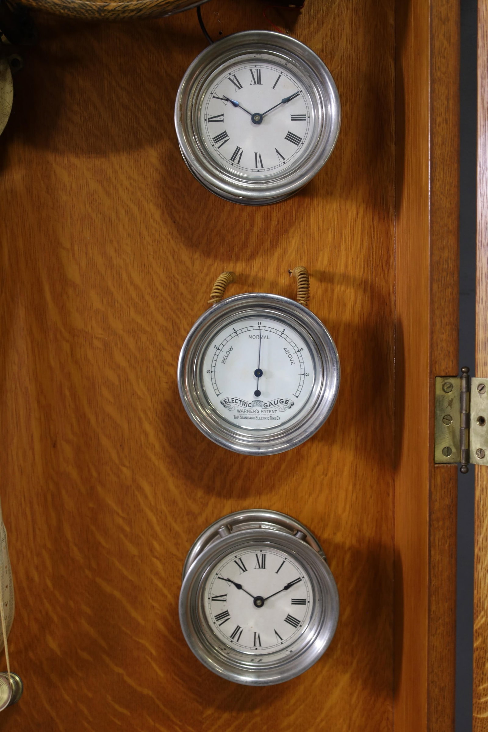 THE STANDARD ELECTRIC TIME CO MASTER CLOCK - 3