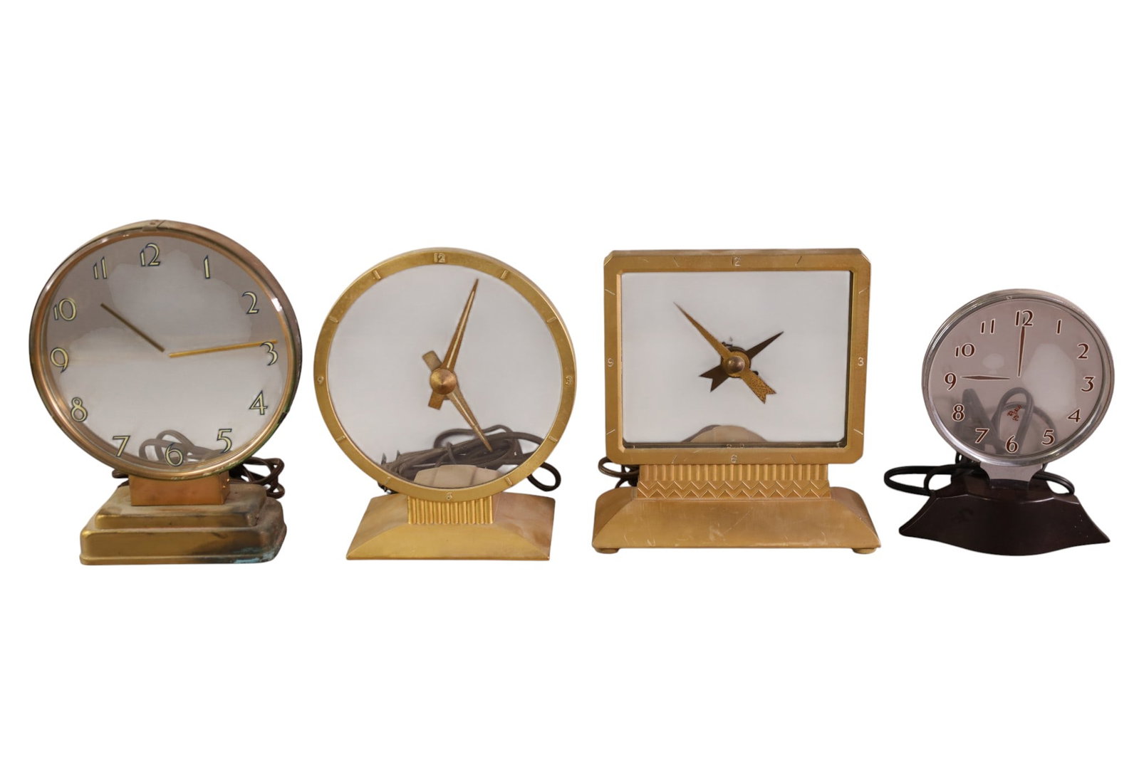 4 MYSTERY CLOCKS (1 of 5)