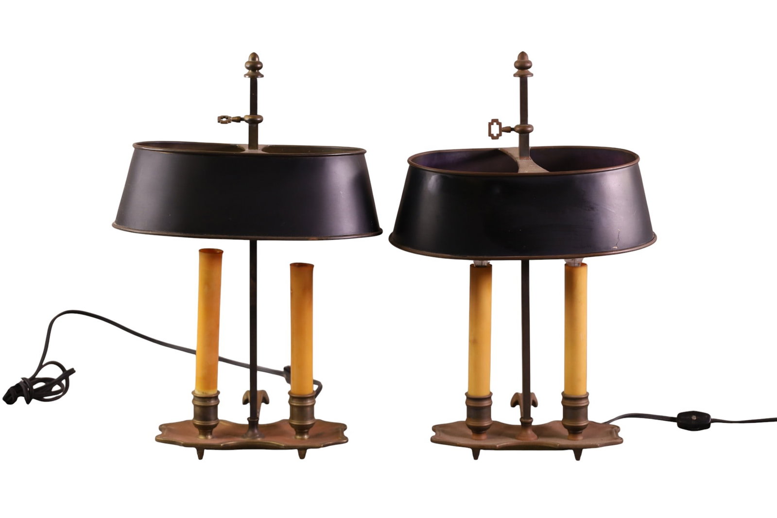 PAIR OF BOUILLOTTE STYLE LAMPS: PAIR OF SMALL TOLE SHADE LAMPS, 9" W x 16" H.