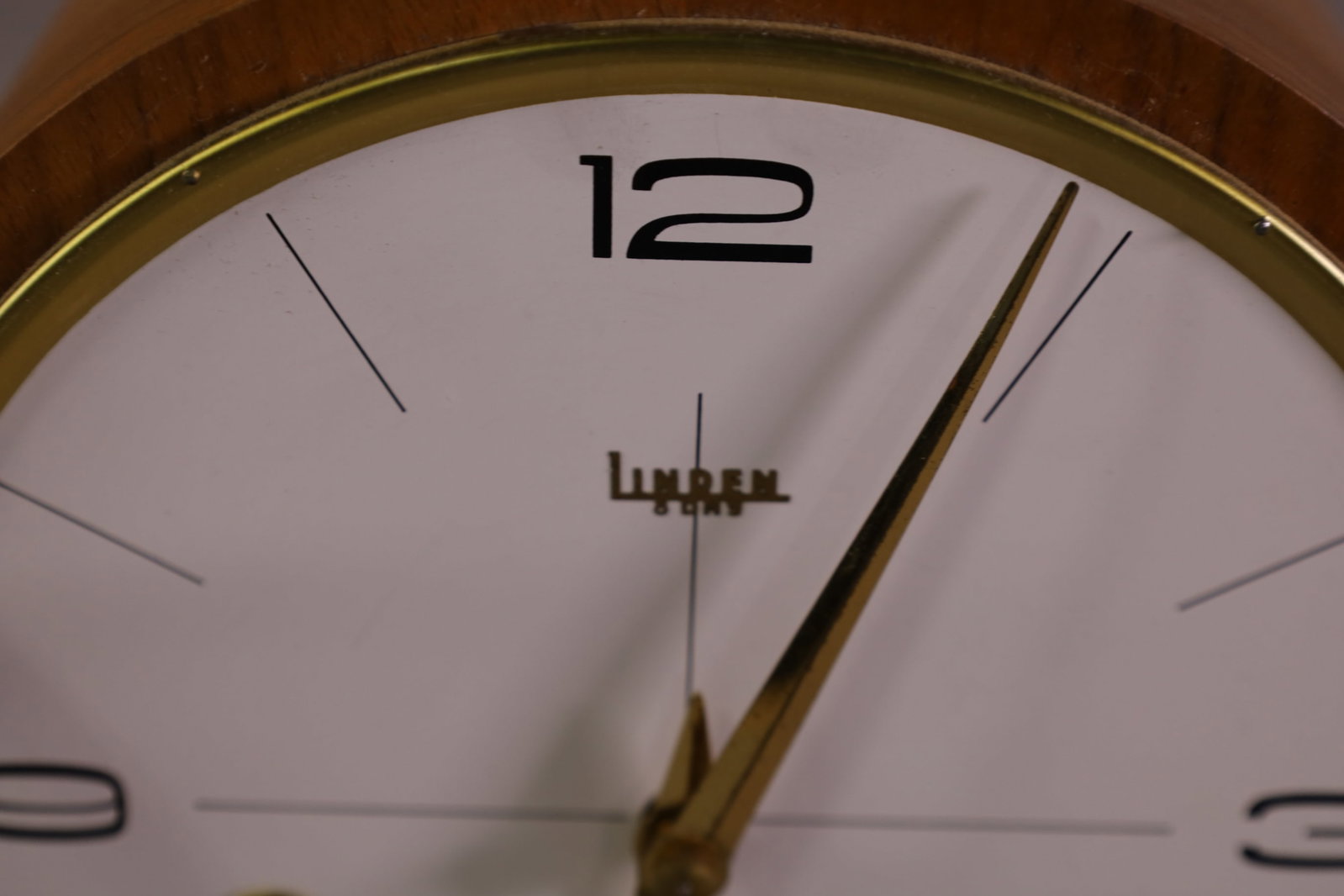 DECO MANTLE CLOCK - 3