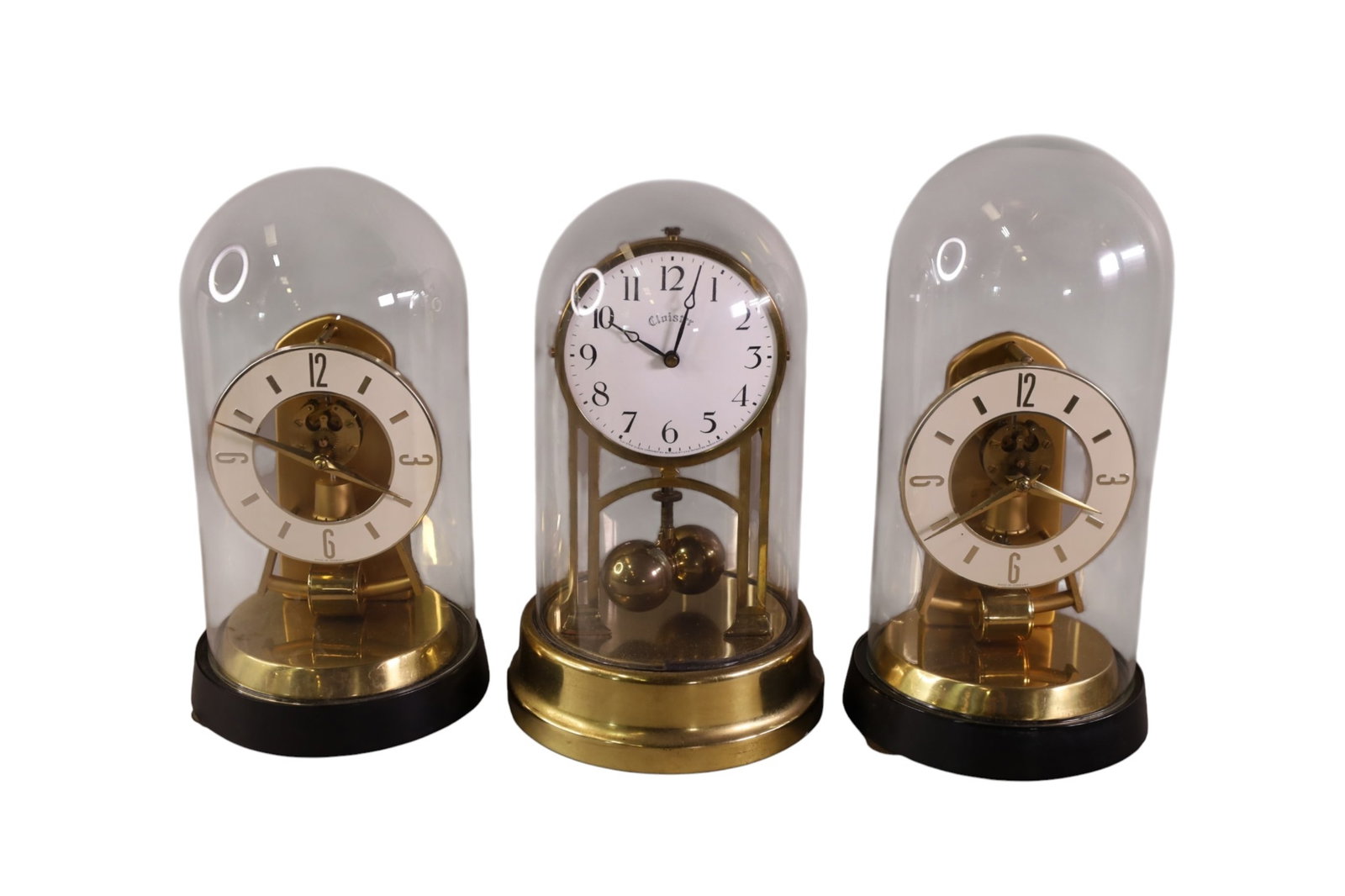 3 ANNIVERSARY CLOCKS (1 of 4)