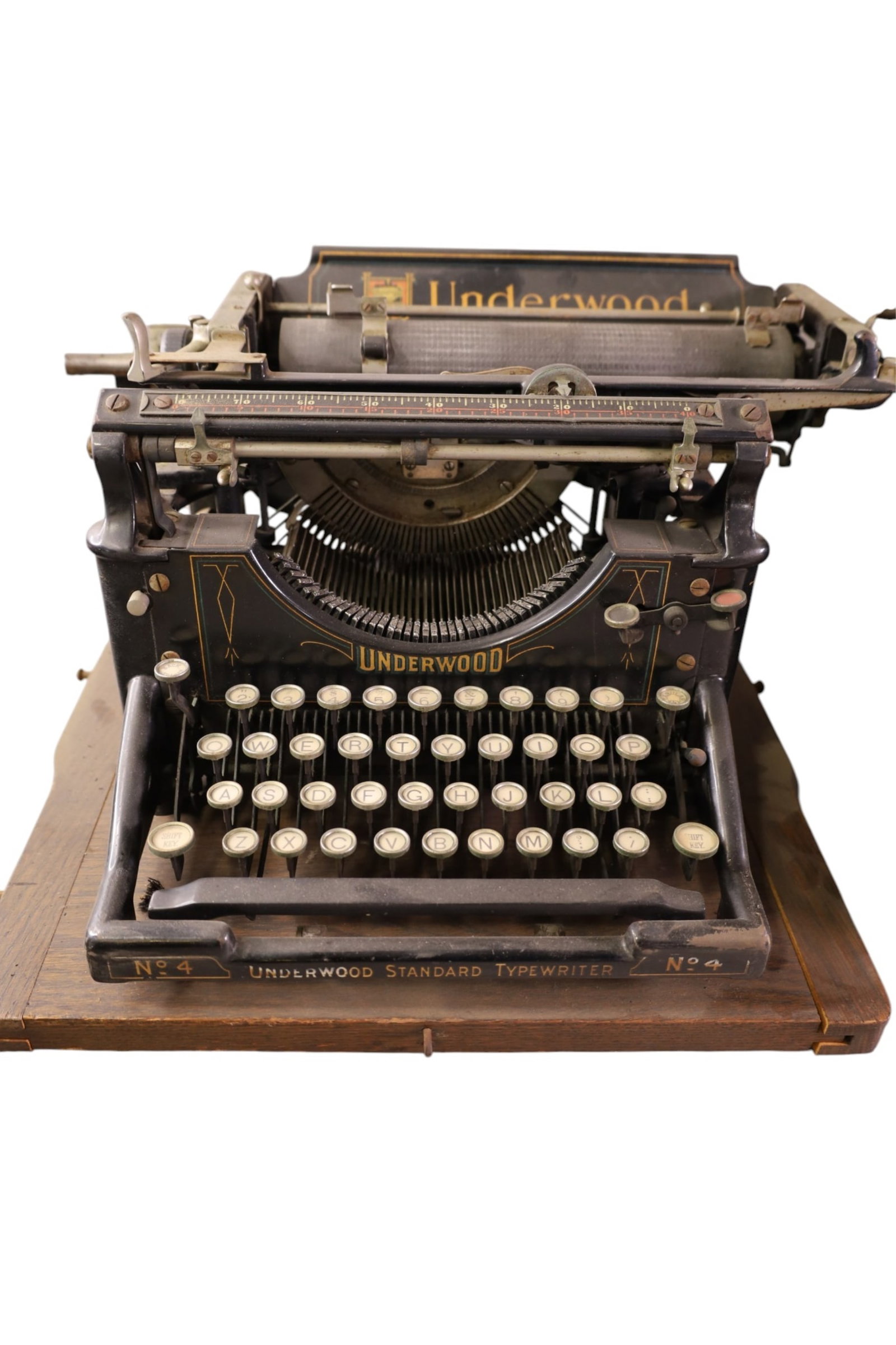 UNDERWOOD No 4 TYPEWRITER - 2