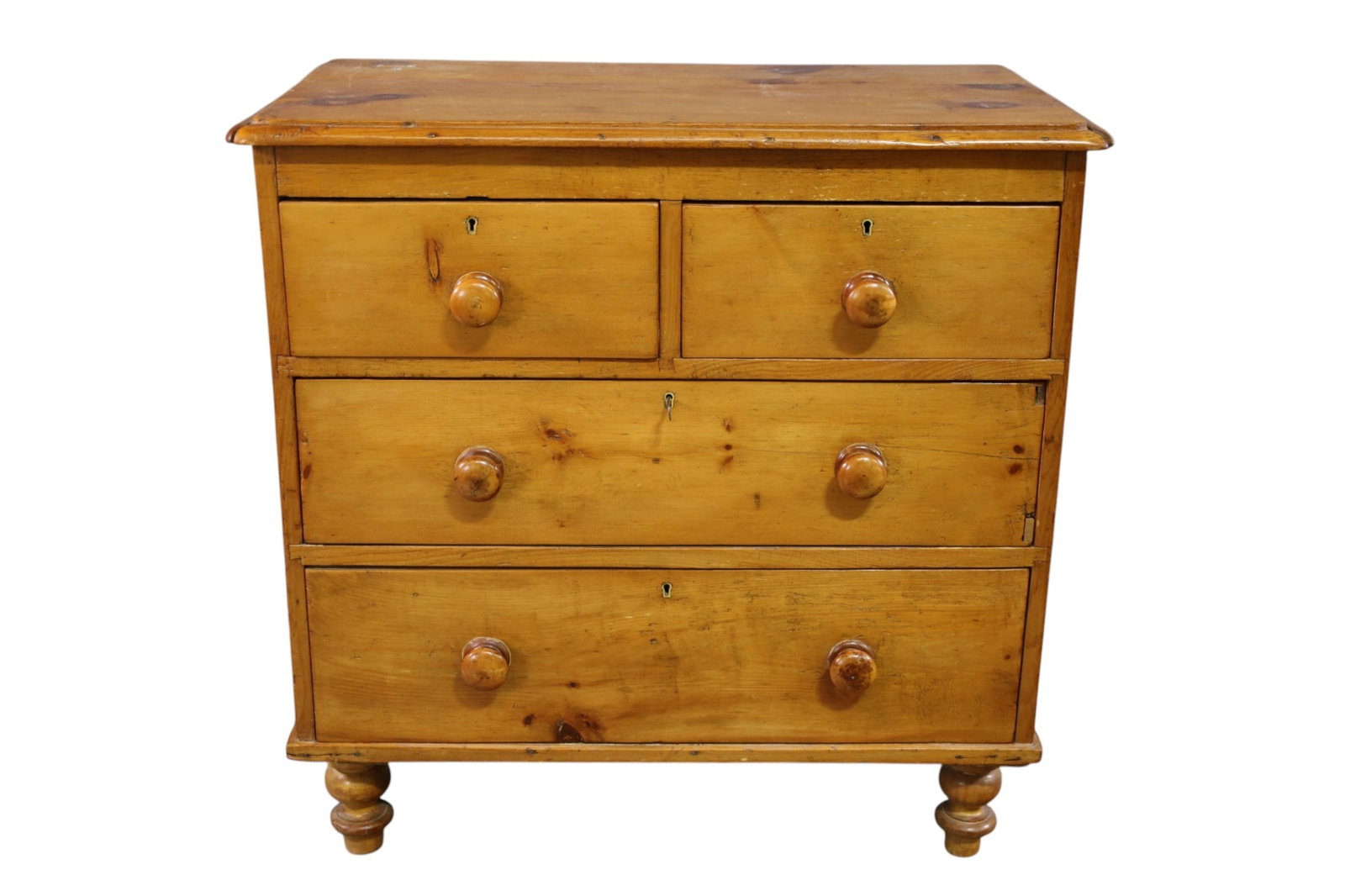 PRIMITIVE PINE CHEST - 2