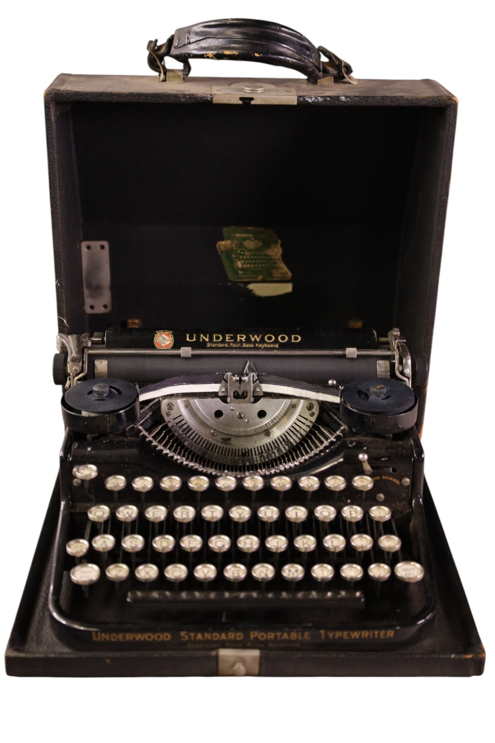 UNDERWOOD TYPEWRITER (1 of 3)