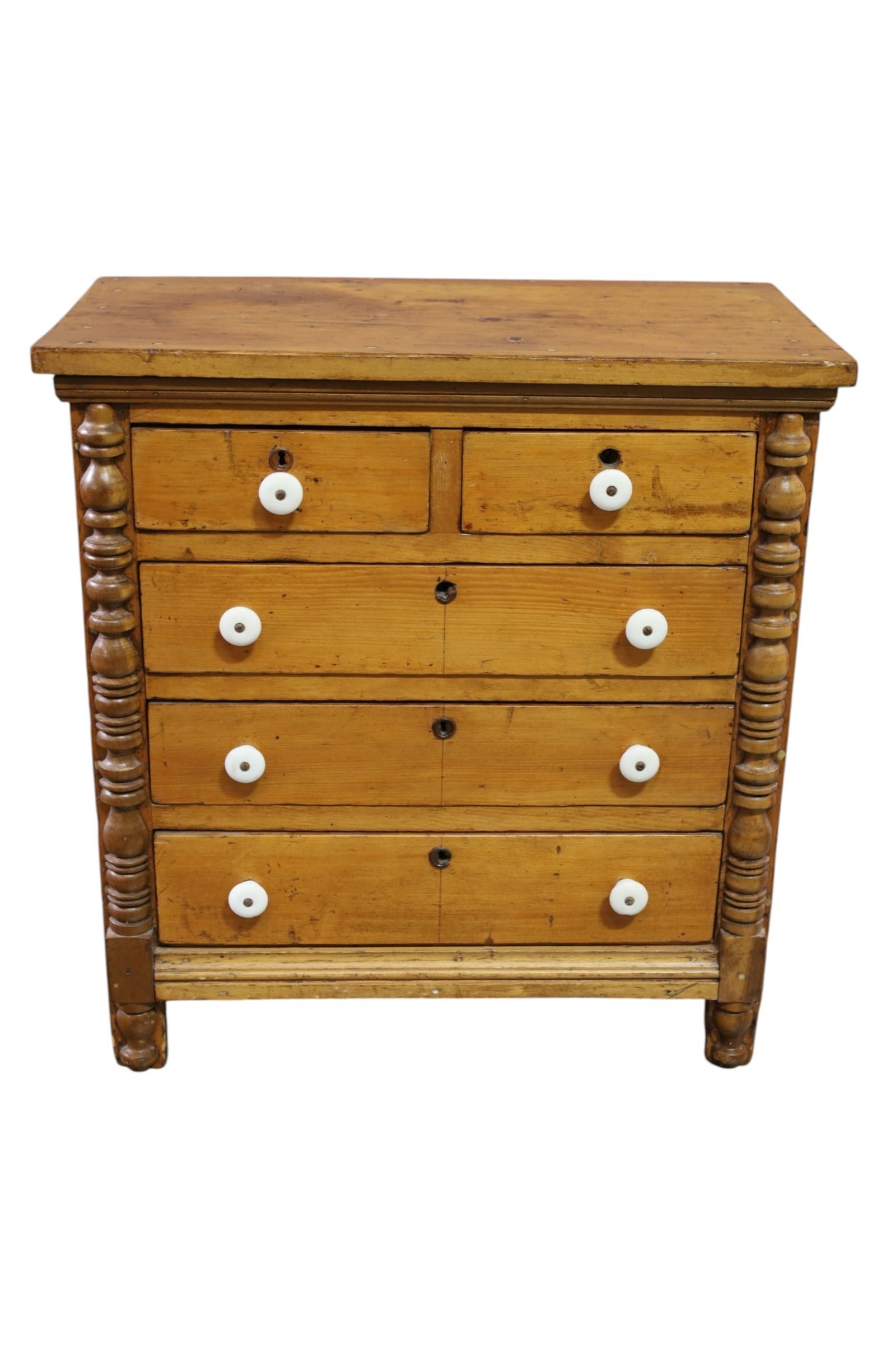 SMALL PRIMITIVE PINE CHEST - 2