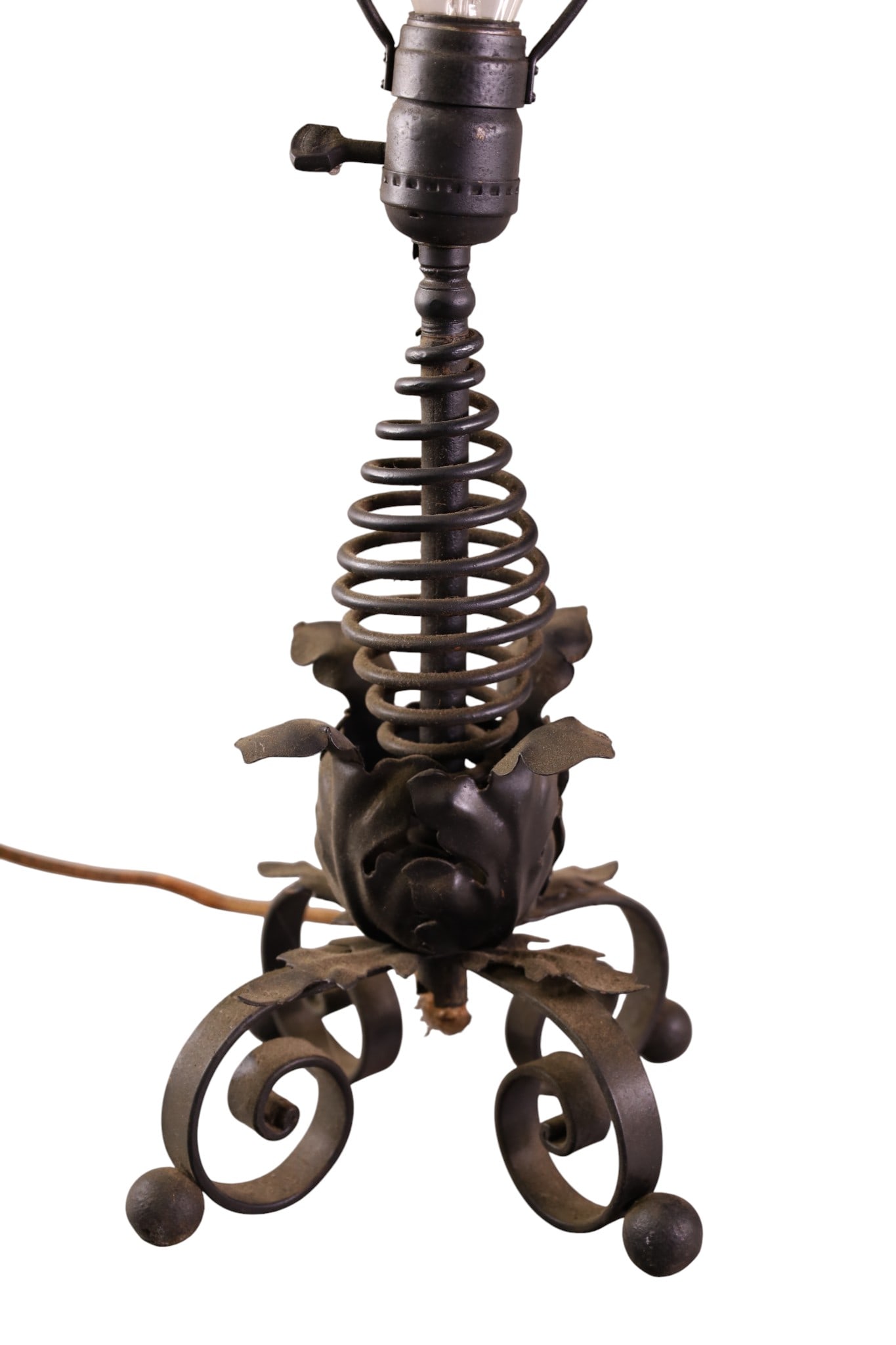 IRON TABLE LAMP - 2