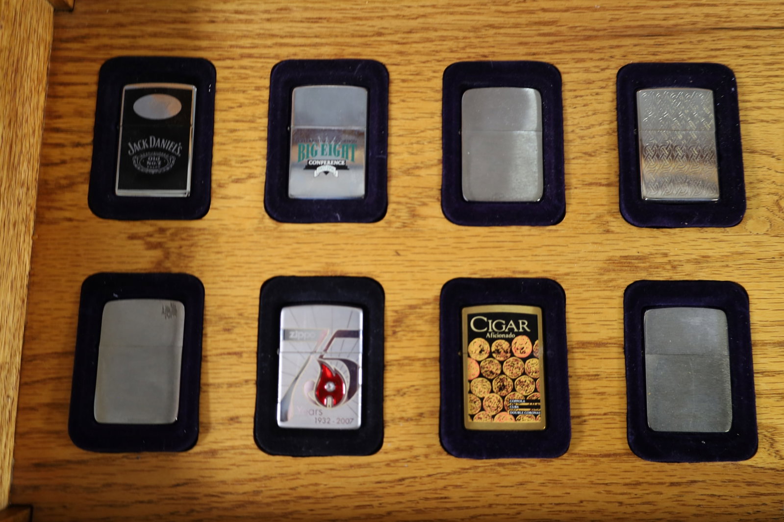 ZIPPO LIGHTER DISPLAY TABLE - 5