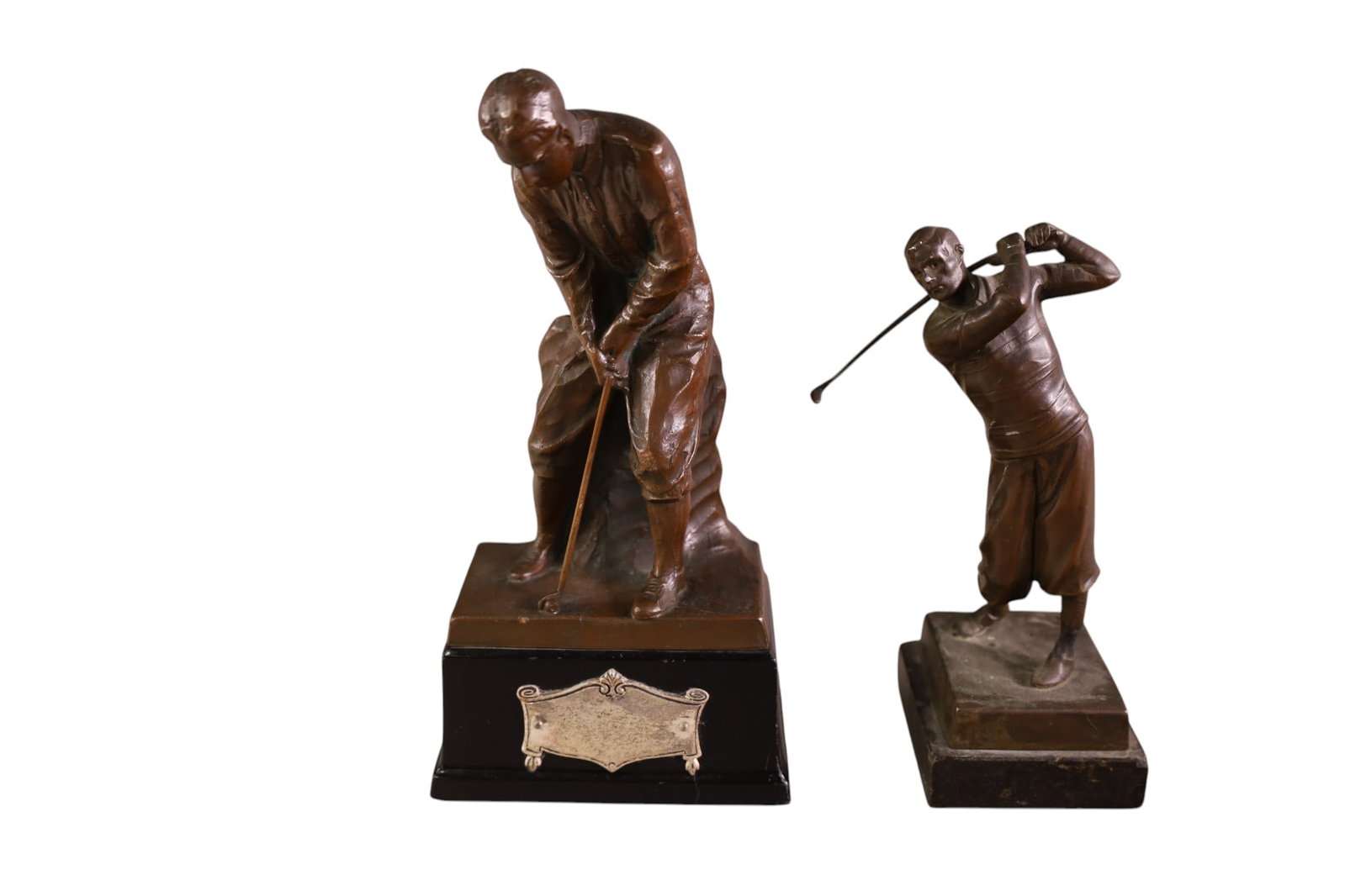 2 GOLFING FIGURES (1 of 3)