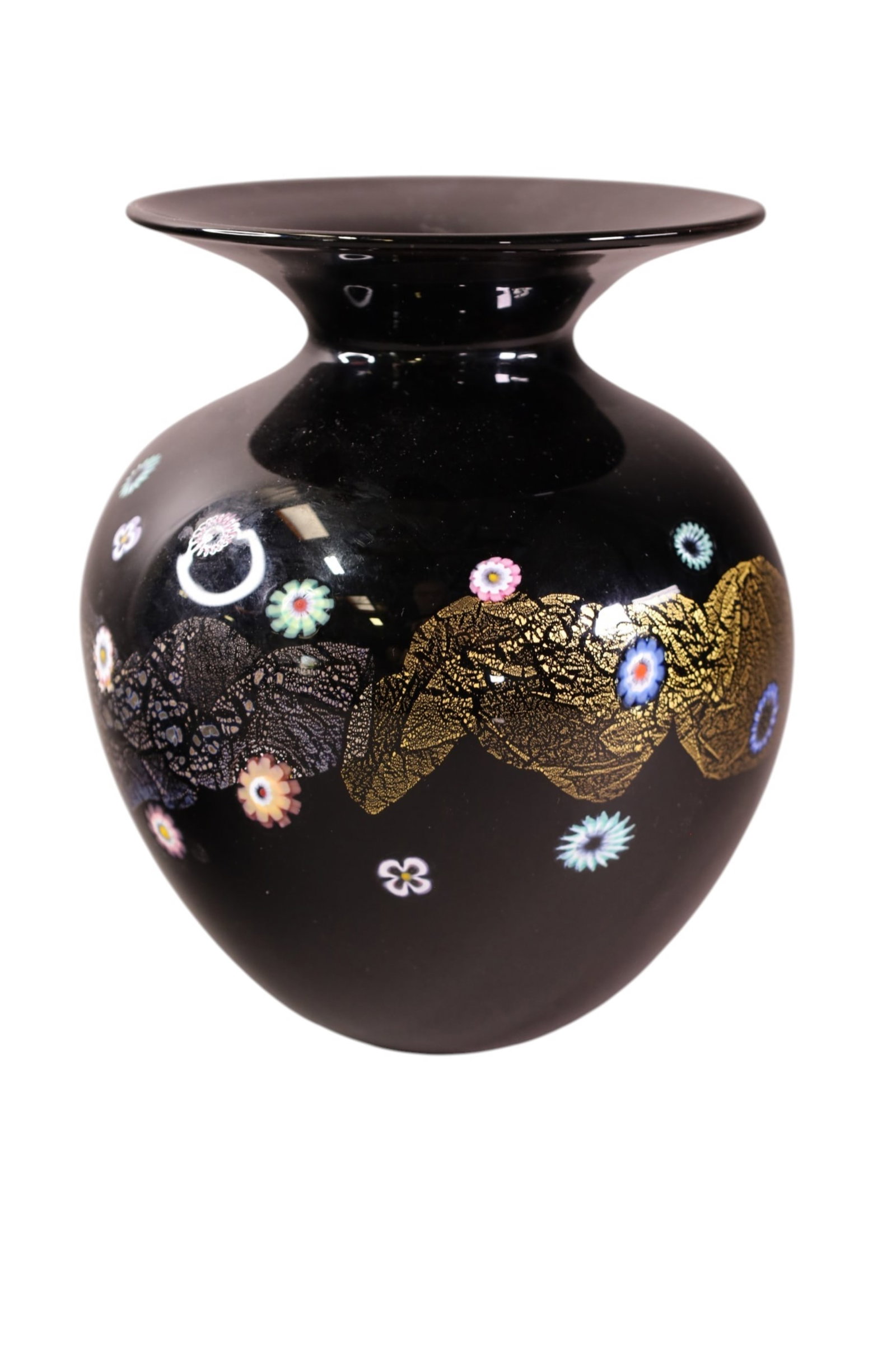 ART GLASS VASE: MILLI FIORI STYLE ART GLASS VASE, 7" H.