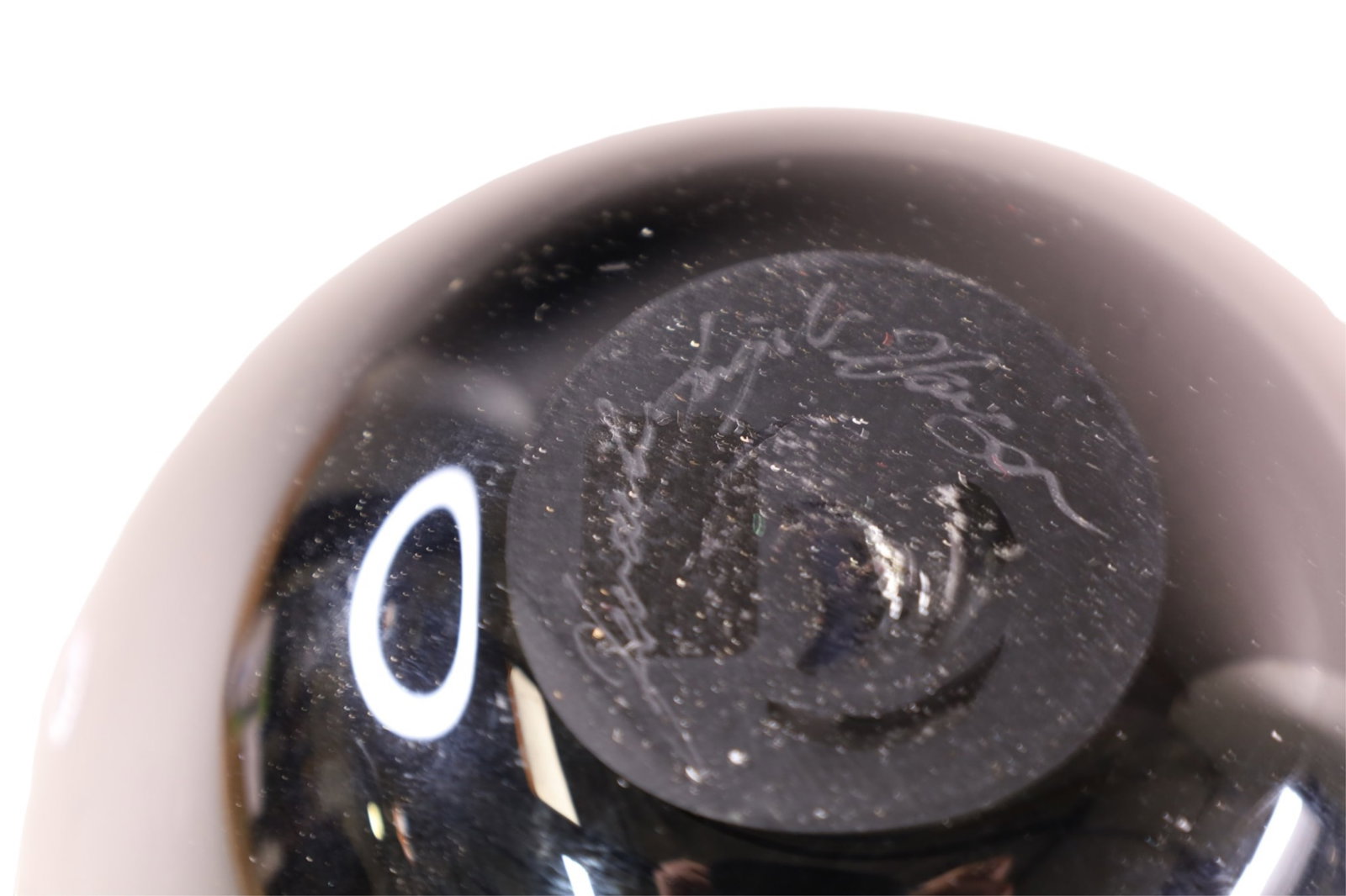 ART GLASS VASE - 2