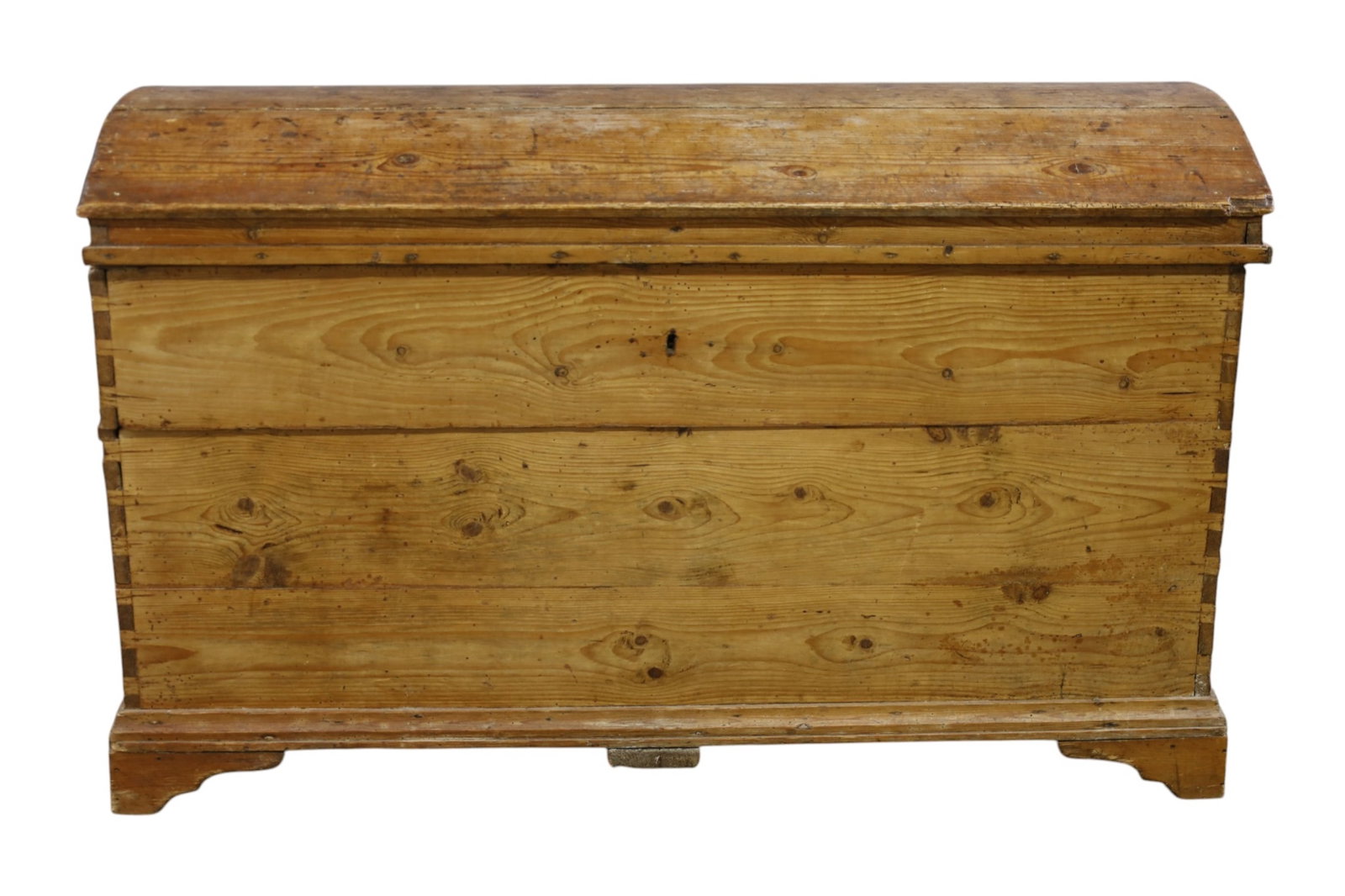 LARGE PRIMITIVE PINE TRUNK: LARGE HINGED LID PINE TRUNK, 52" W x 25" D x 32" H. THIS ITEM EXCEEDS SIZE, WEIGHT, AND OR FRAGILITY LIMITATIONS FOR IN HOUSE SHIPPING, MUST BE PICKED UP IN HOUSE OR SHIPPED VIA 3RD PARTY SHIPPER.