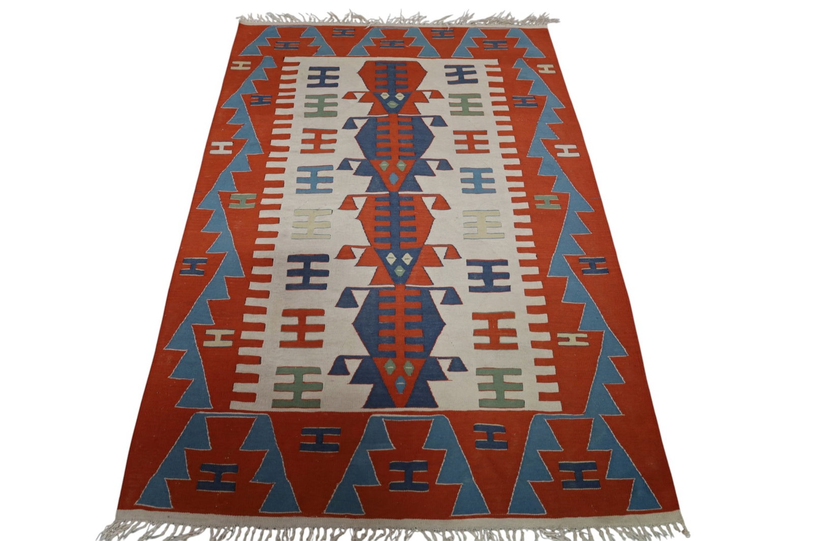 FLATWEAVE RUG: APPROX 5' 11" x 3' 11"