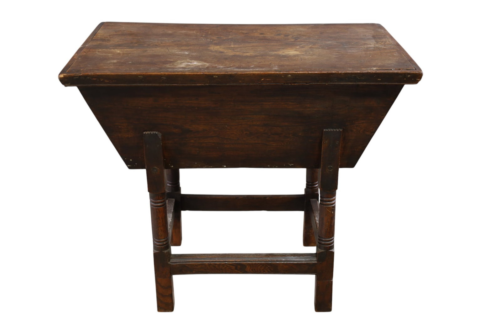 PRIMITIVE DOUGH BIN: LIDDED PRIMITIVE PINE DOUGH BIN, 33 1/2" x 21" x 29" H. THIS ITEM EXCEEDS SIZE, WEIGHT, AND OR FRAGILITY LIMITATIONS FOR IN HOUSE SHIPPING, MUST BE PICKED UP IN HOUSE OR SHIPPED VIA 3RD PARTY SHIPPER.