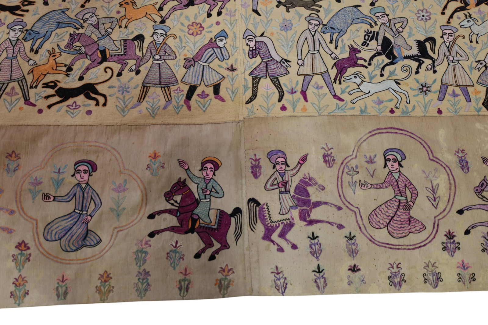 LARGE TAPESTRY - 2
