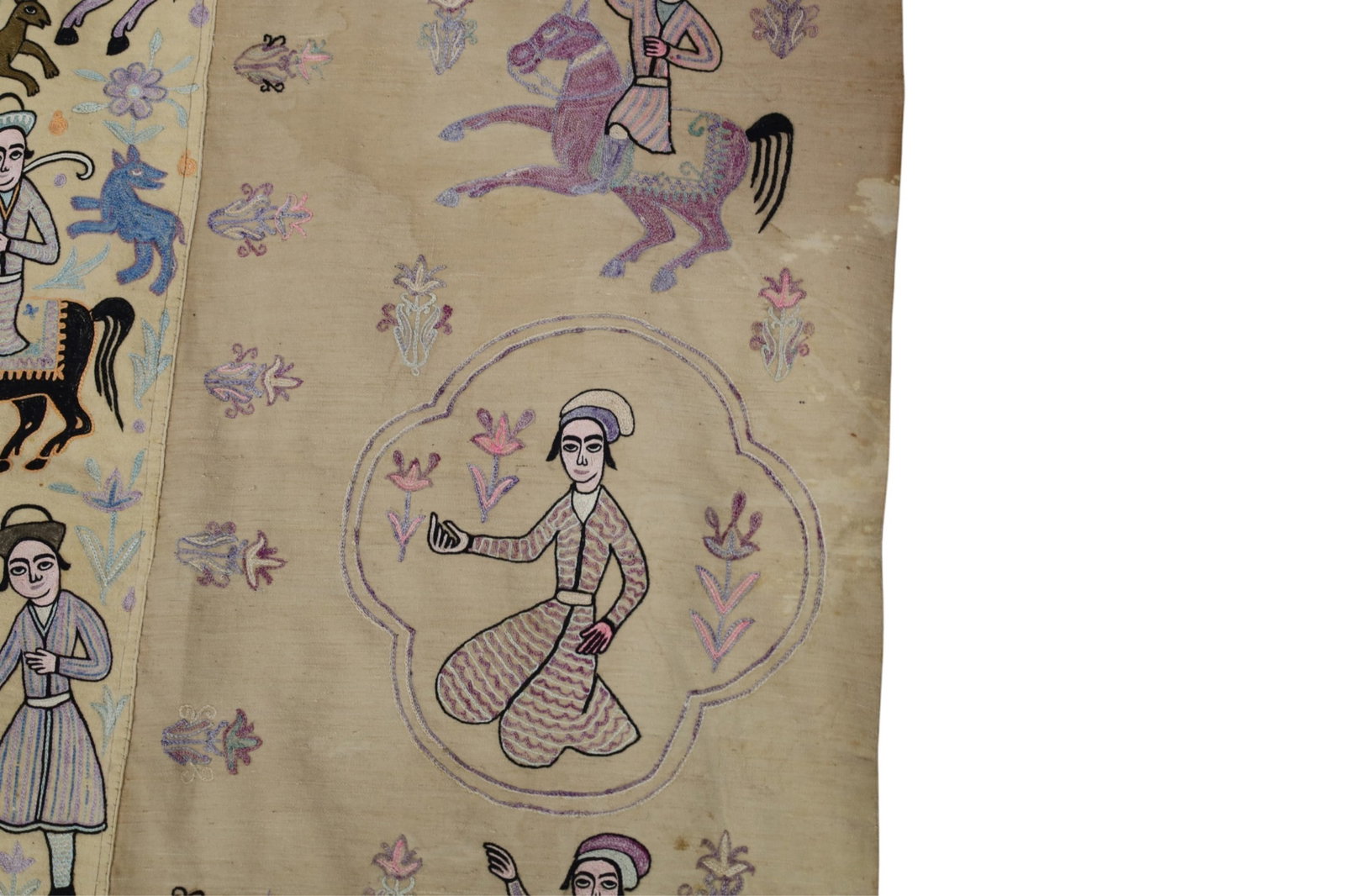 LARGE TAPESTRY - 4