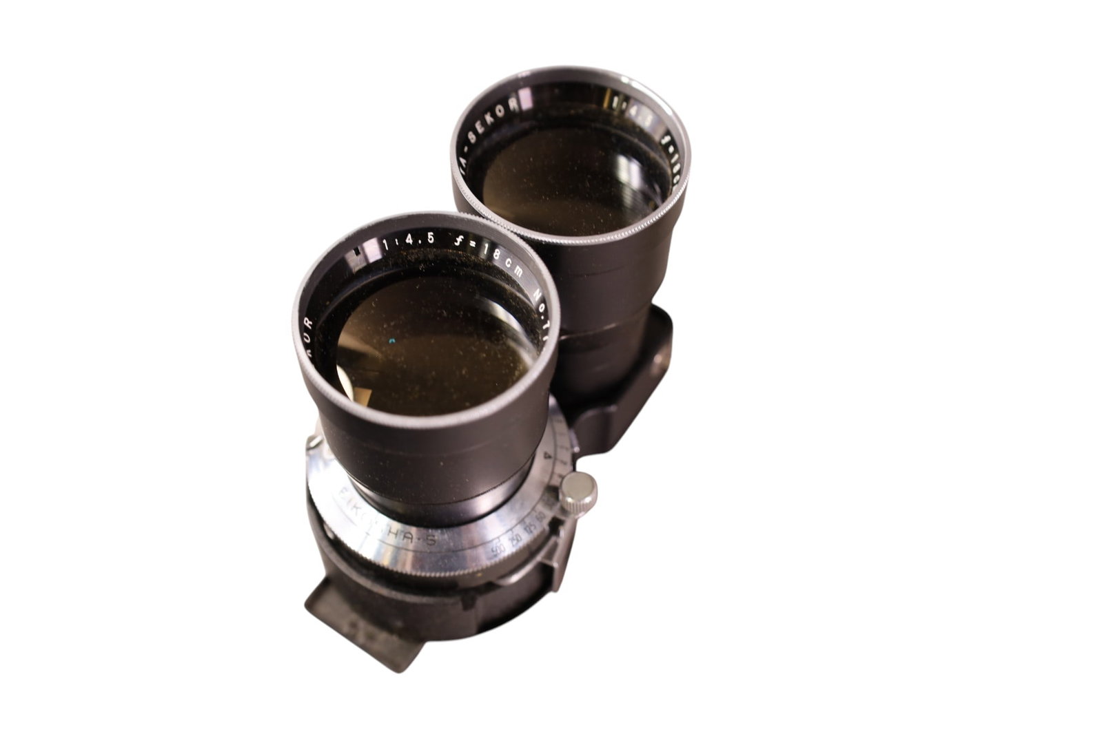 VINTAGE CAMERA AND ACCESSORIES - 8