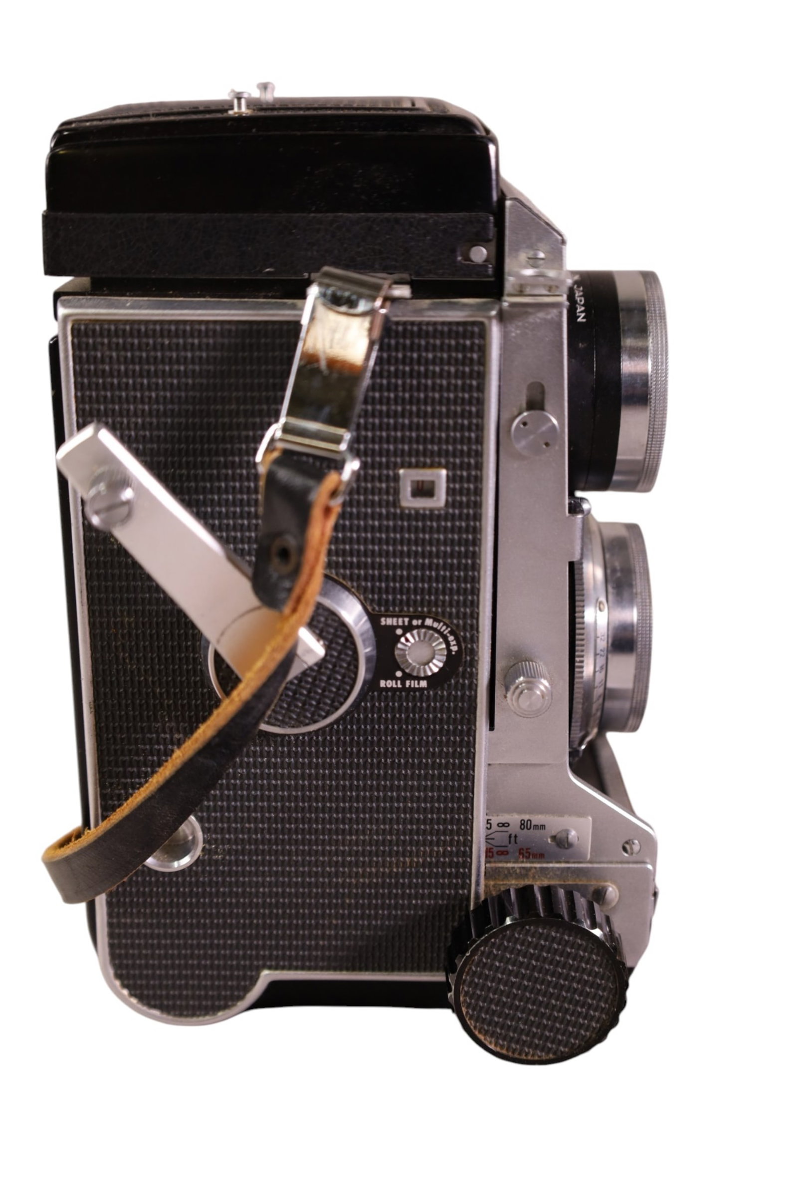 VINTAGE MAMIYA CAMERA - 2