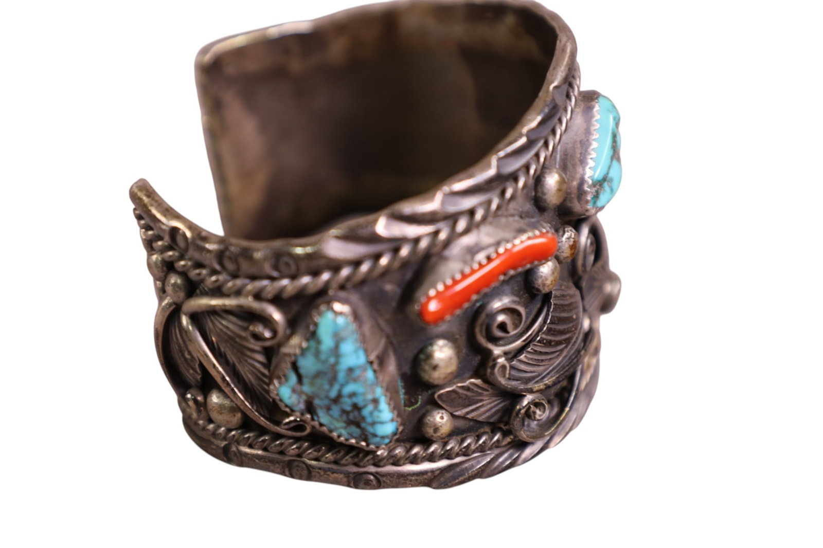 MAX LARGO CUFF BRACELET - 3