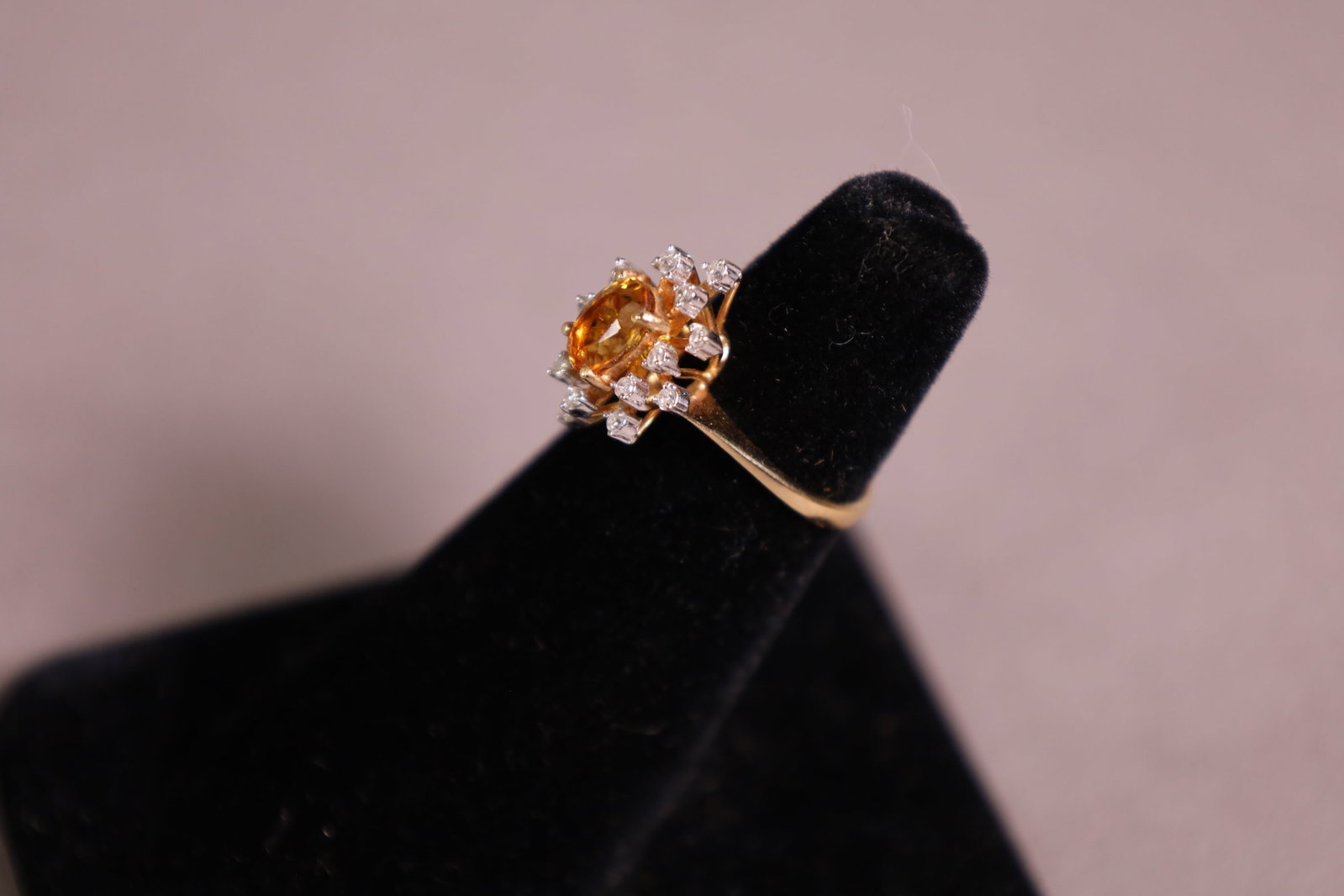 14K GOLD RING - 2