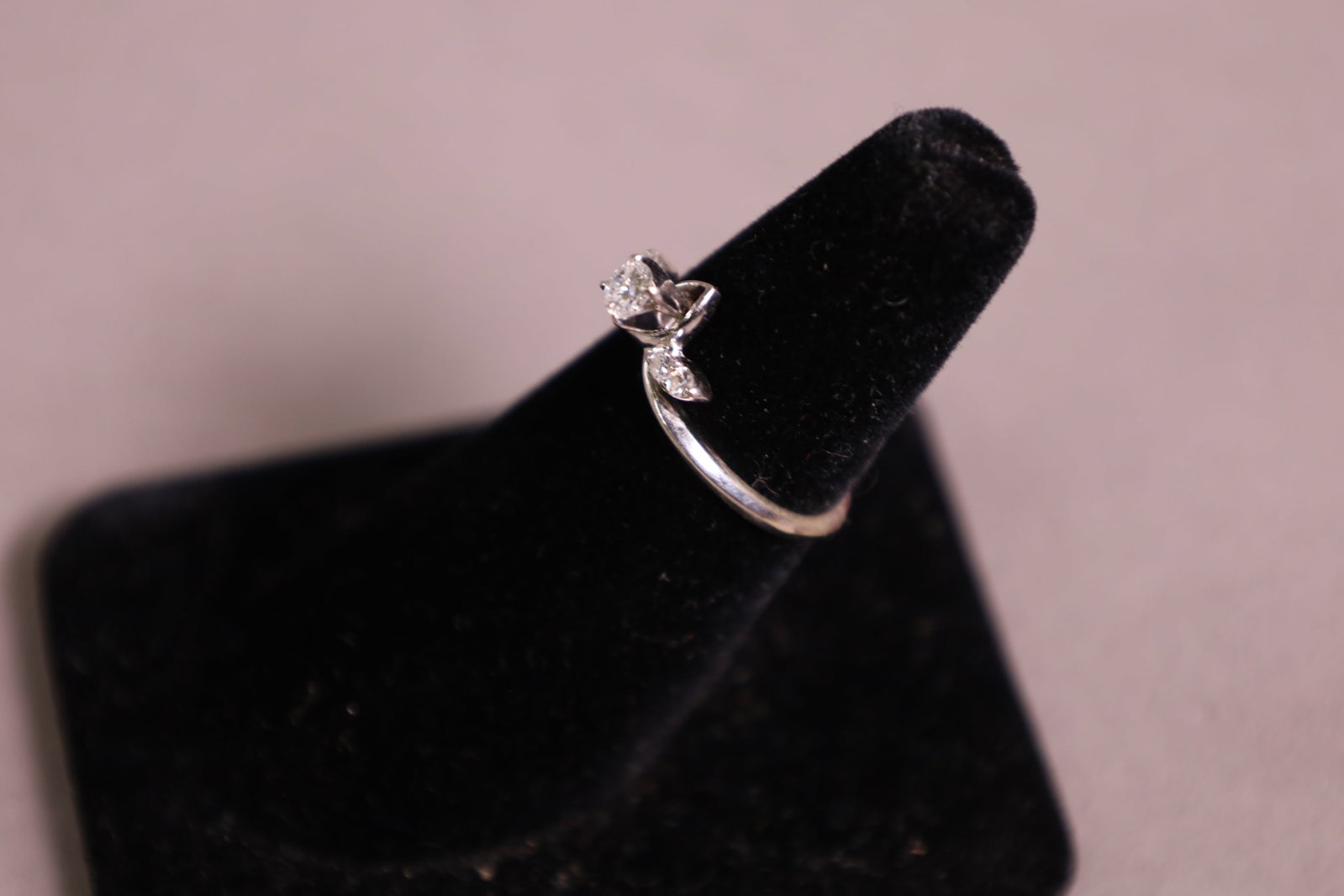 14K GOLD DIAMOND RING - 2
