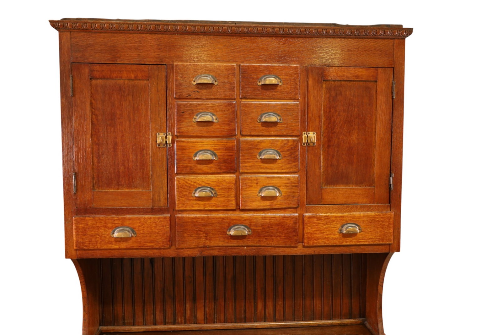 LARGE ANTIQUE OAK KITCHEN CABINET - 3