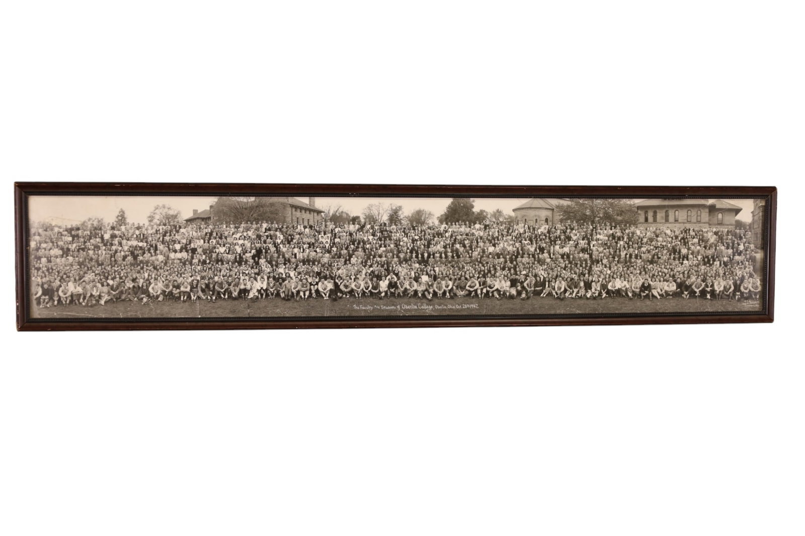1947 OBERLAND COLLEGE YARD LONG PHOTO: OBERLAND PHIO COLLEGE YARD LONG PHOTO. 60" x 11"