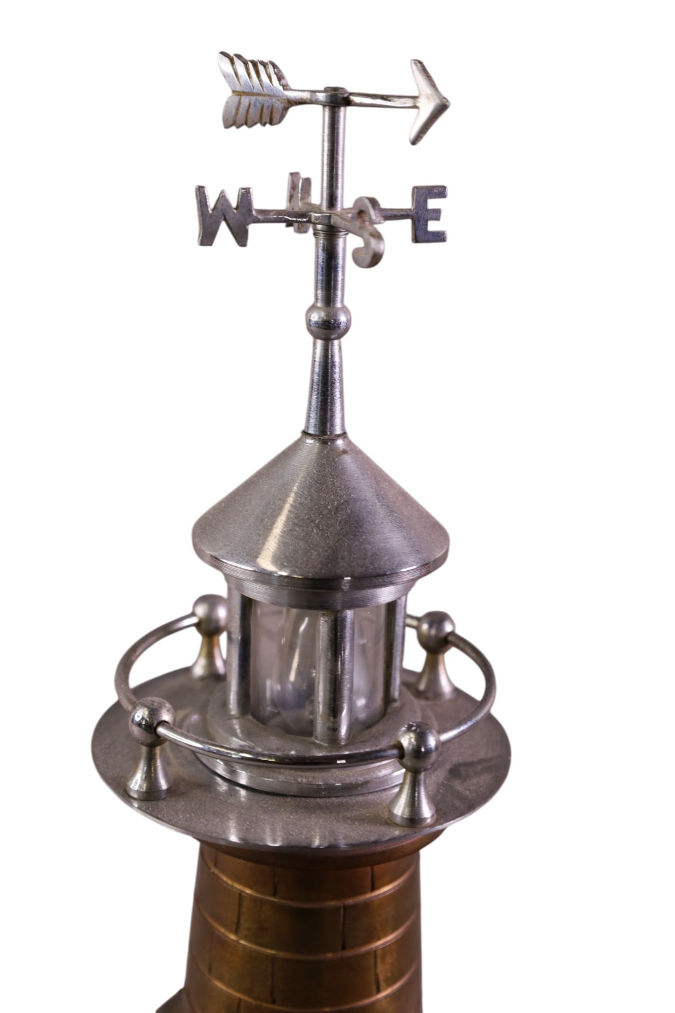 UNUSUAL LIGHTHOUSE LAMP - 2