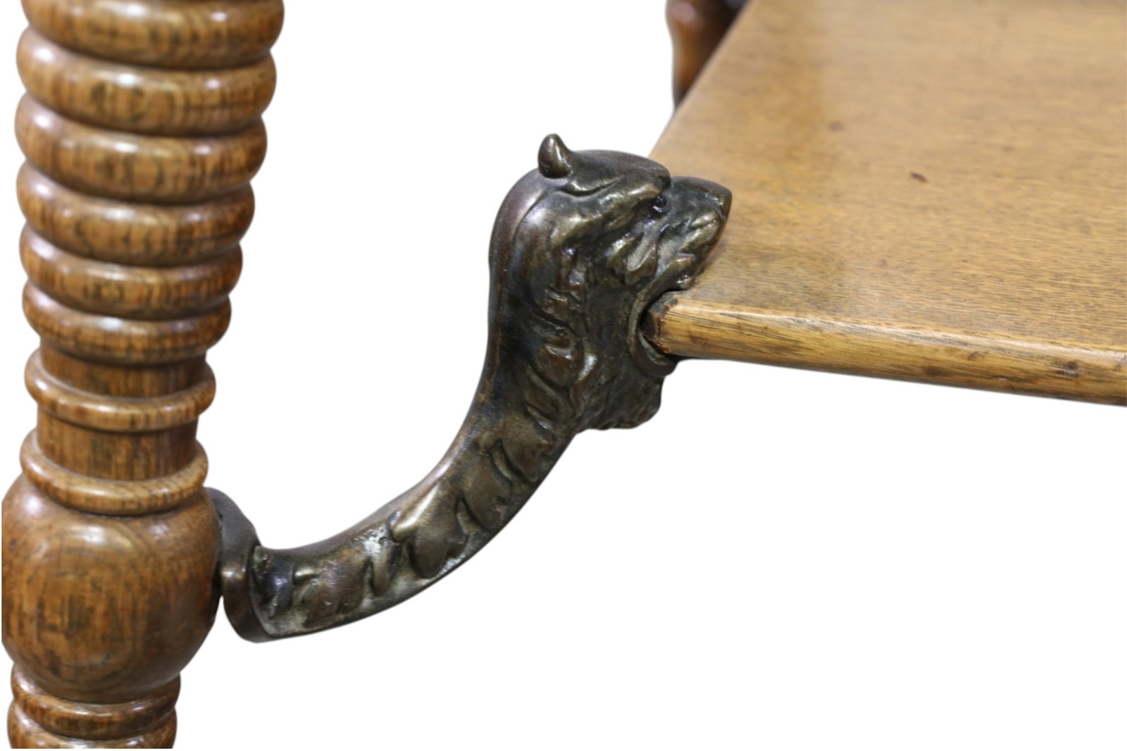 AMERICAN OAK LAMP TABLE - 3