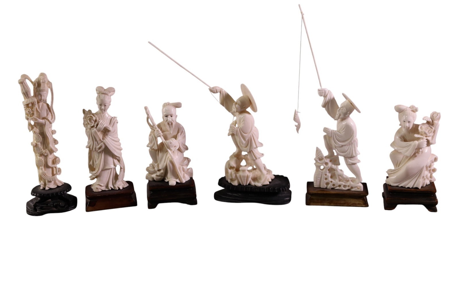 6 CARVED BONE FIGURES (1 of 4)