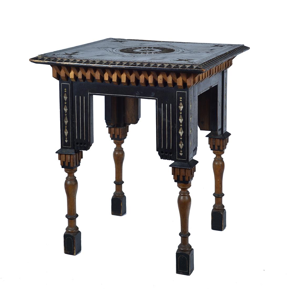 Carlo Bugatti (1856-1940) Tavolino fine XIX - inizio XX (1 of 1)