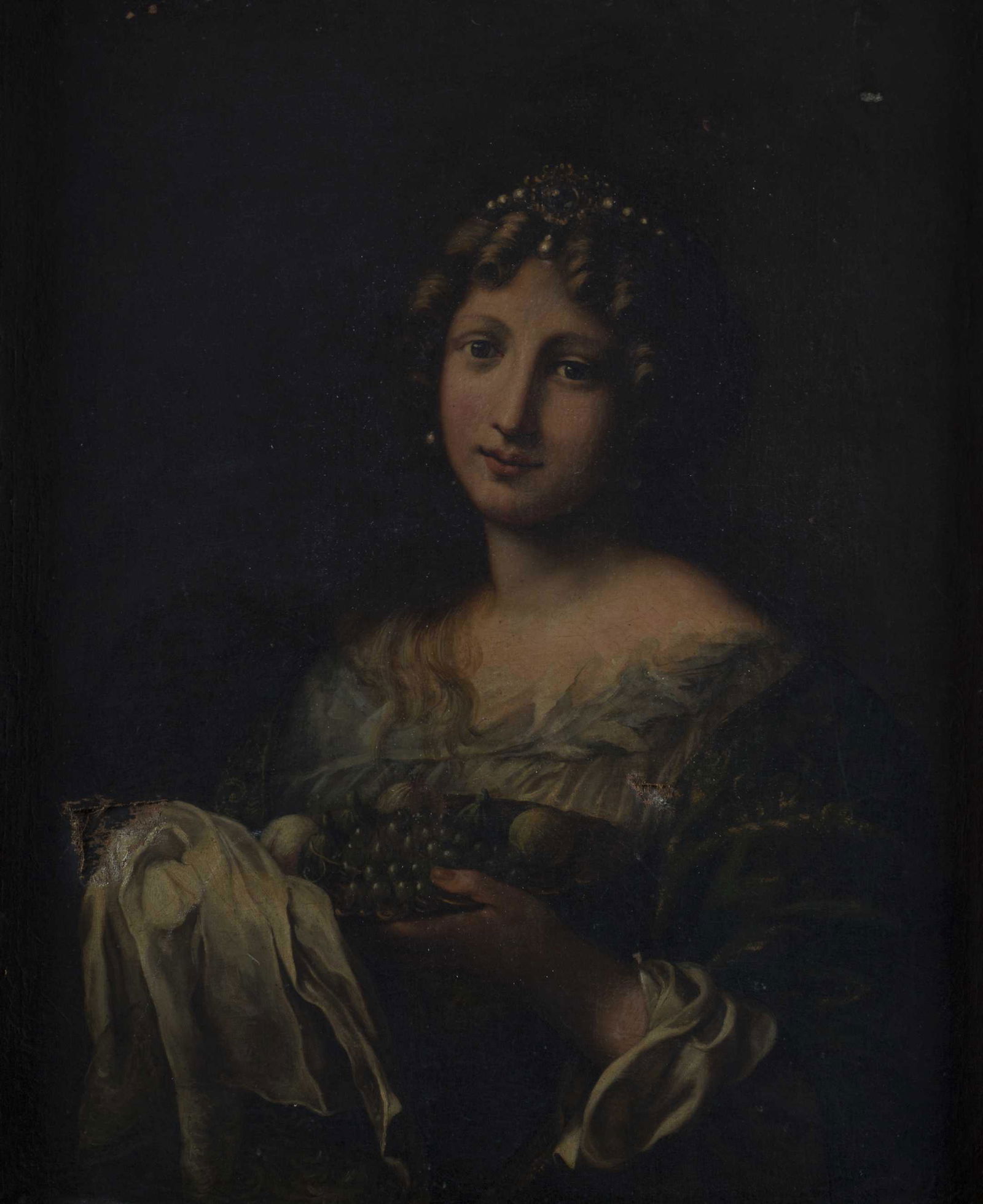 Attr. a Onorio Marinari Donna con cestino di uva e: Olio su tela, cm. 78,5x63 Cornice traforata in legno intagliato e dorato, inizi XIX sec.