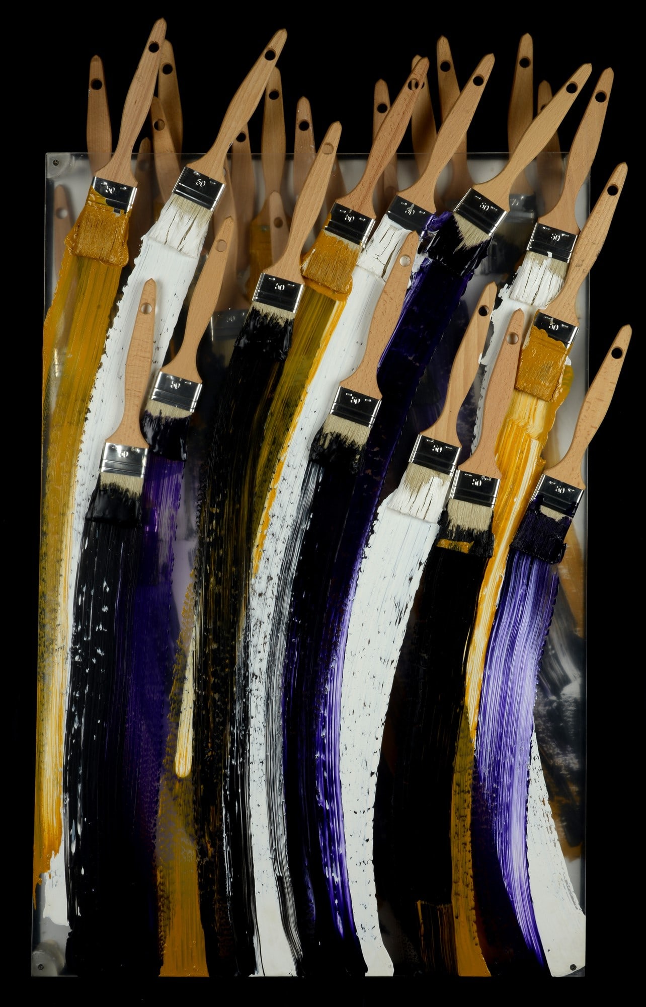 Fernandez Arman (Nizza, 1928 - New York, 2005) - Superposition: Pennelli e strisce di colori su plastica e su tela riportata su tavola, cm. 93x72. L'opera è registrata presso l'Archivio Denyse Durand - Ruel. Autentica su foto dell'Archivio Denyse Durand - Ruel.