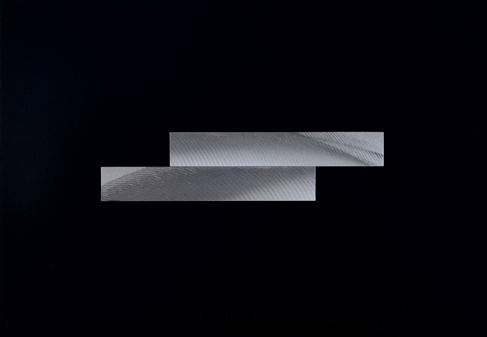 Getulio Alviani (Udine, 1939 - Milano, 2018) - Scarti, 1960: Alluminio su carta, cm. 35x50. Firma in basso a destra; titolo e data in basso al centro. Provenienza: Kunsmuseum Gelsenkirchen. Autentica dell'autore su foto.