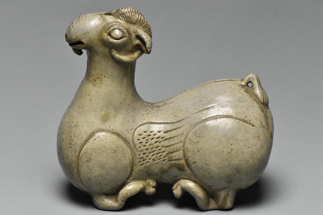 A WESTERN JIN DYNASTY YUE CELADON GLAZED RAM (1 of 15)