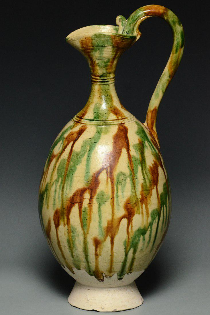 A TANG DYNASTY SANCAI GLAZED EWER (1 of 10)