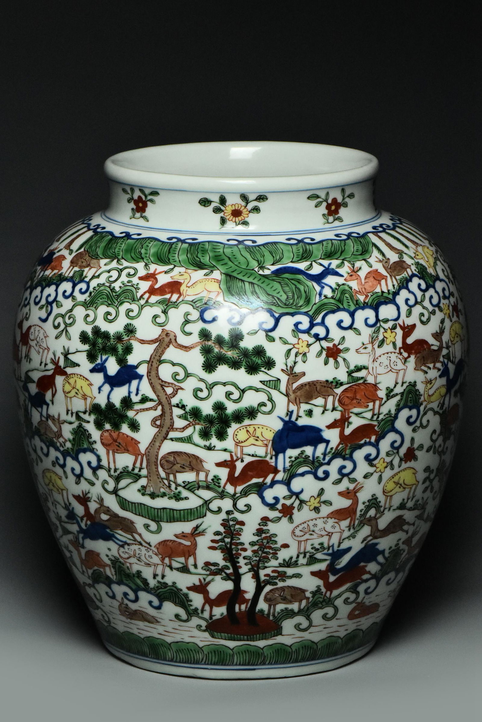 LARGE ONE HUNDRED DEER JAR WANLI MARK AND PERIOD (1 of 14)