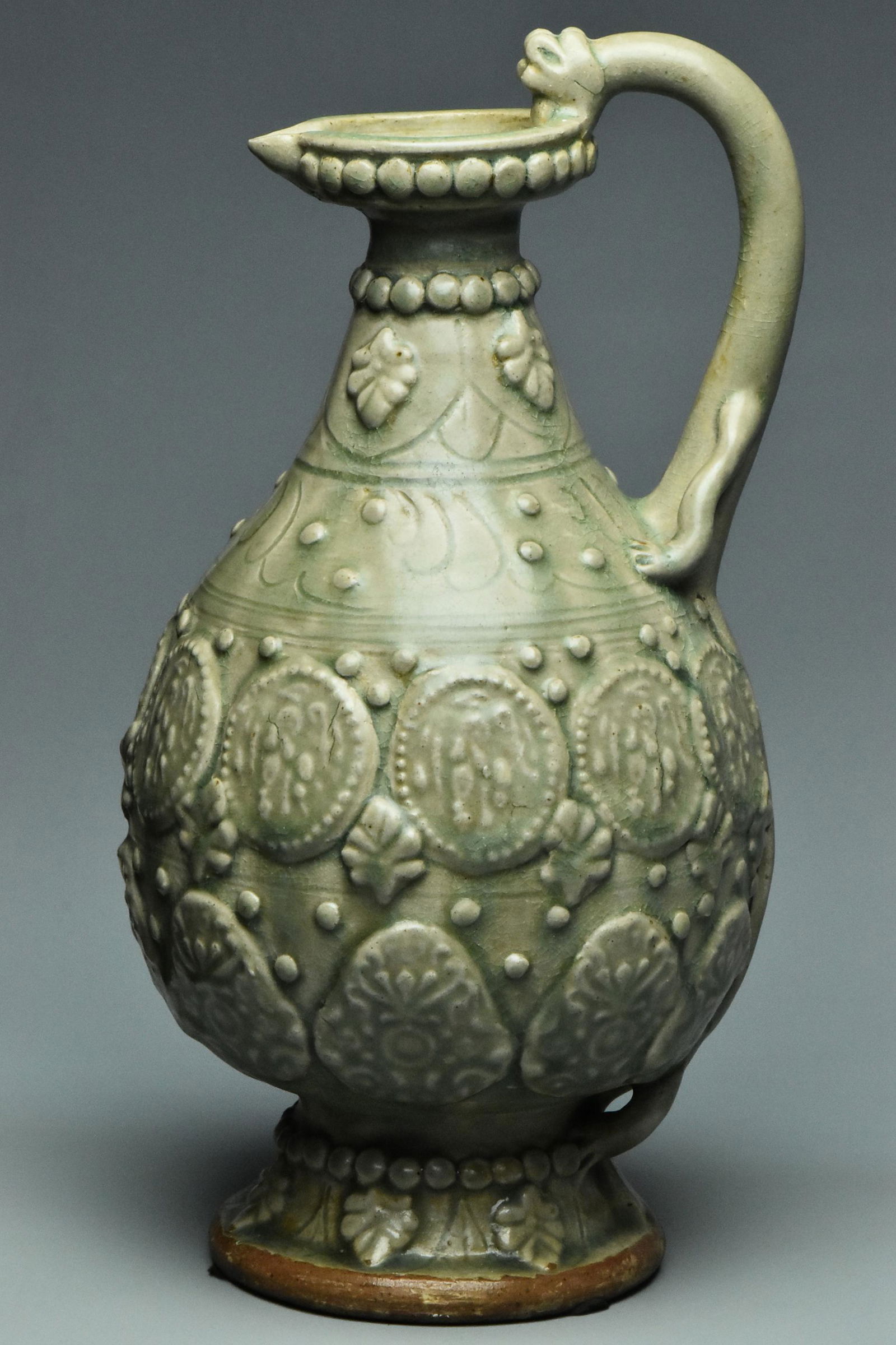 A LIAO DYNASTY GREEN GLAZED EWER (1 of 10)