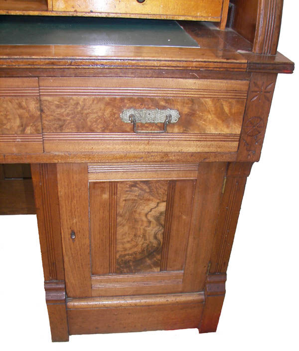 Victorian American kneehole cylinder desk - 4