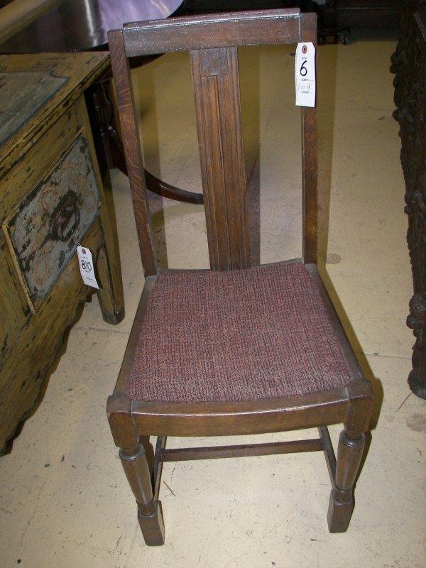 Set of 4 oak diningroom chairs