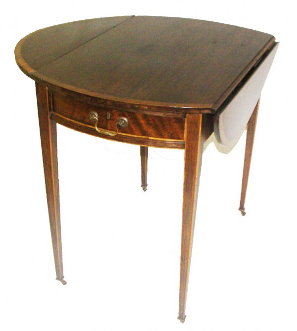 Hepplewhite banded inlaid table w/drop sides: Period ca. 1820 Hepplewhite banded inlaid table w/drop sides and drawer